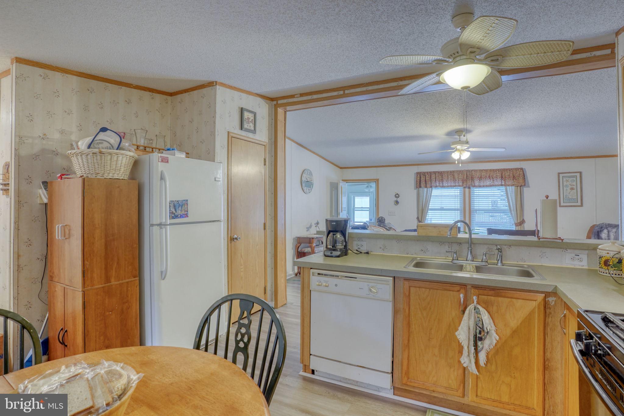LAKELAND MHP - Residential
