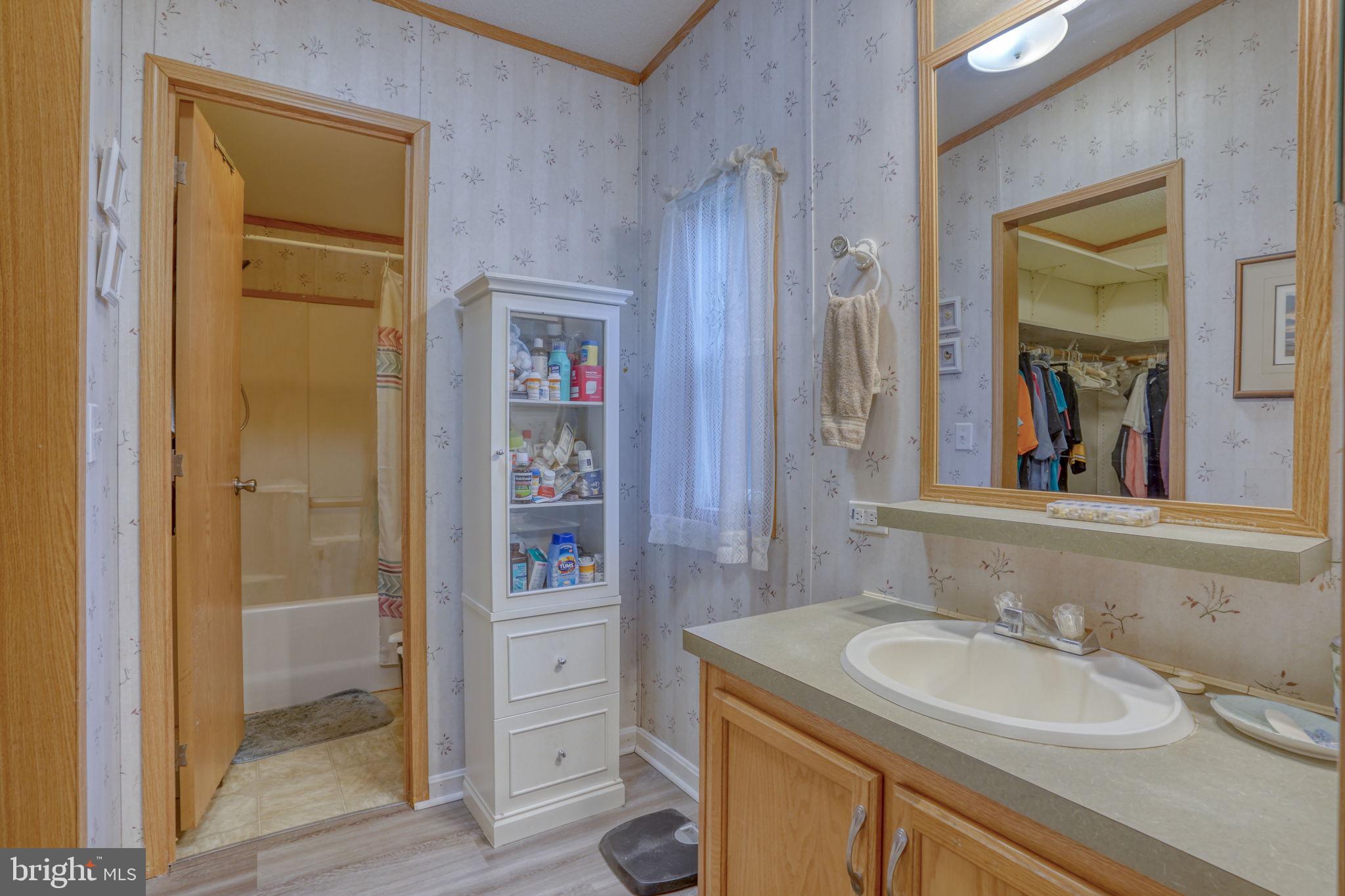 LAKELAND MHP - Residential