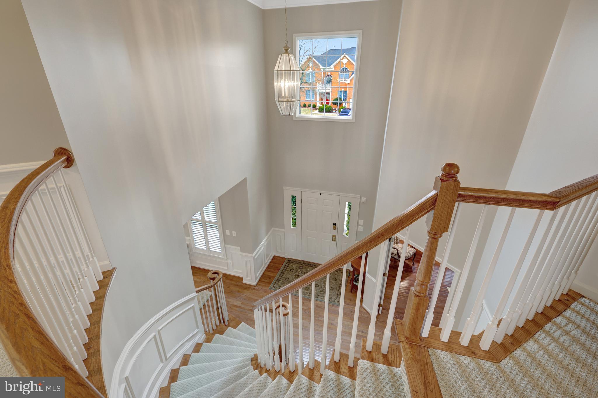 LOUDOUN VALLEY ESTATES - Residential