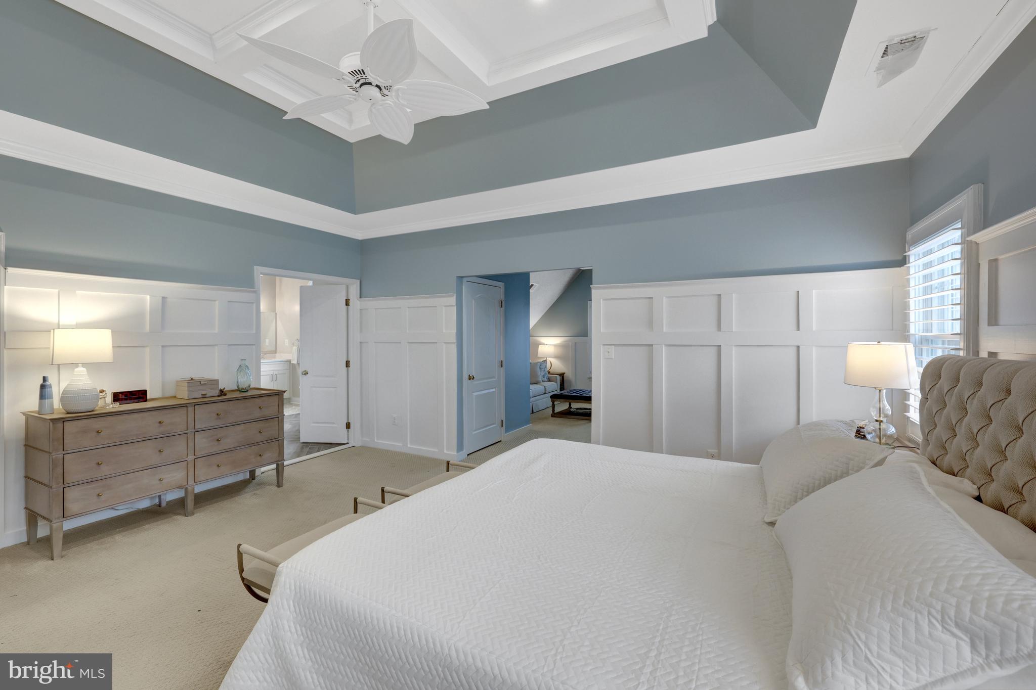 LOUDOUN VALLEY ESTATES - Residential