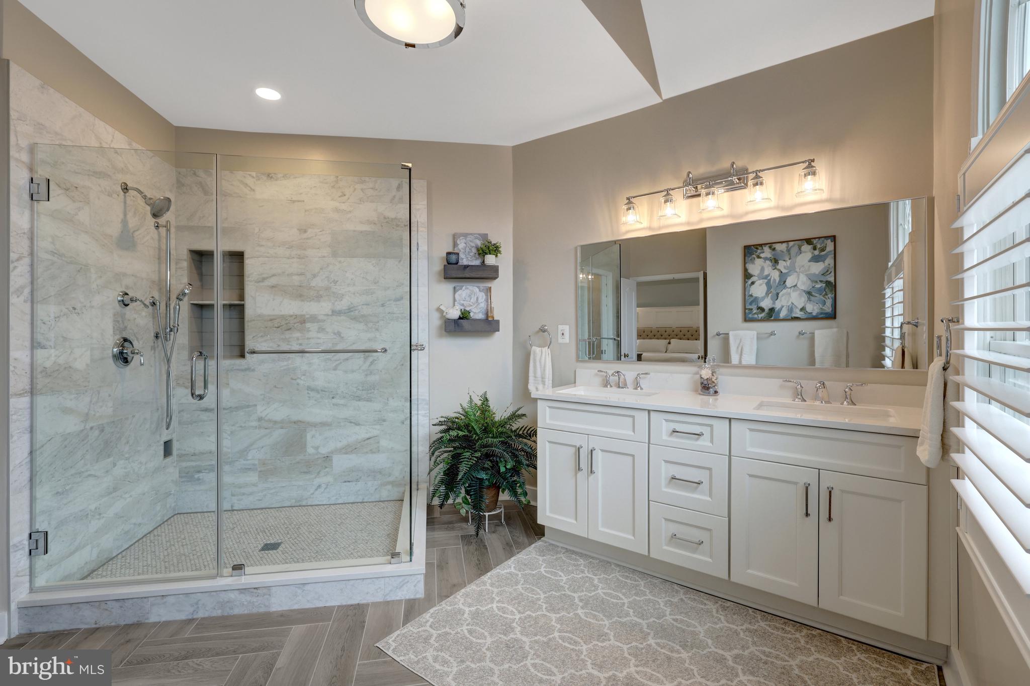 LOUDOUN VALLEY ESTATES - Residential