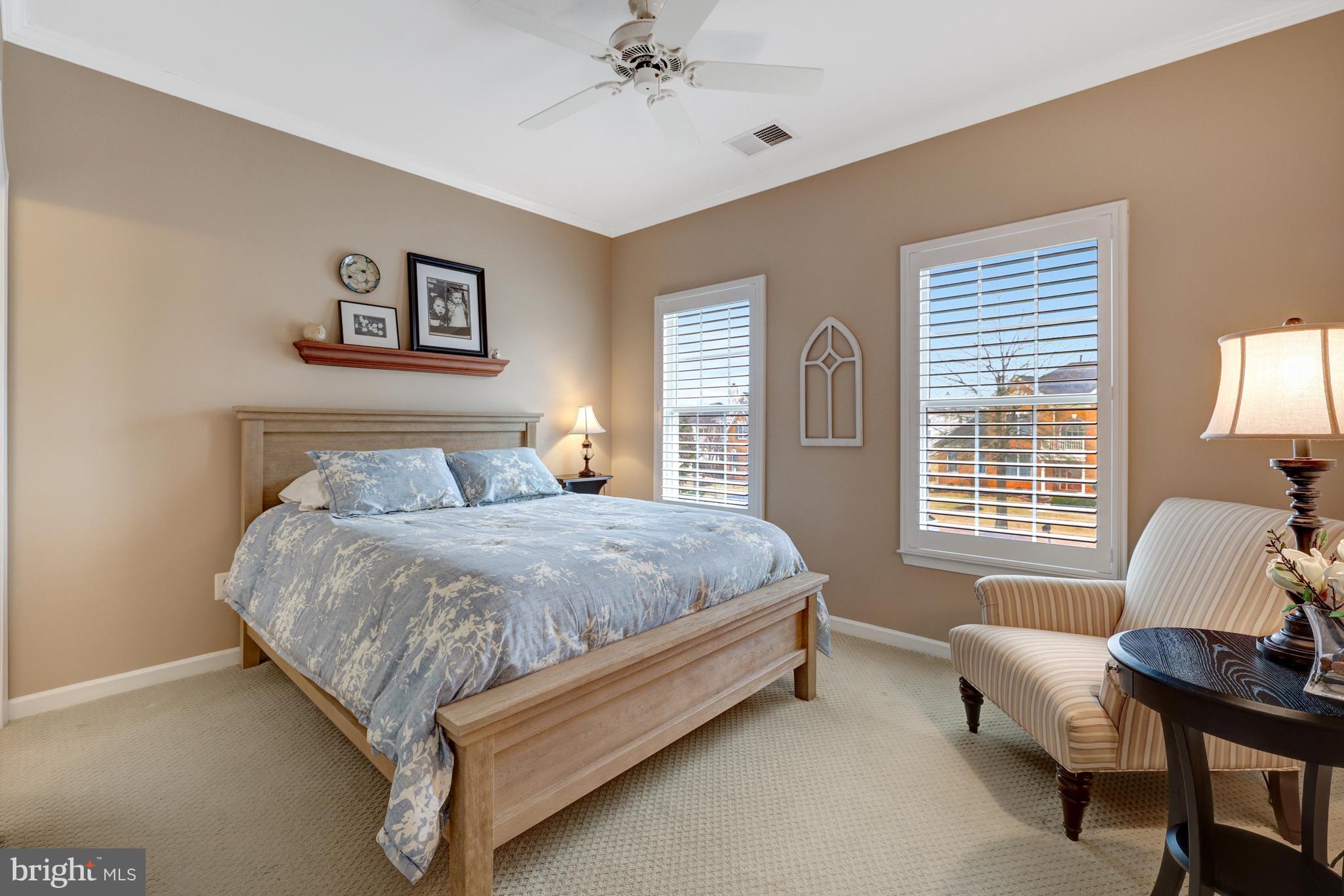 LOUDOUN VALLEY ESTATES - Residential