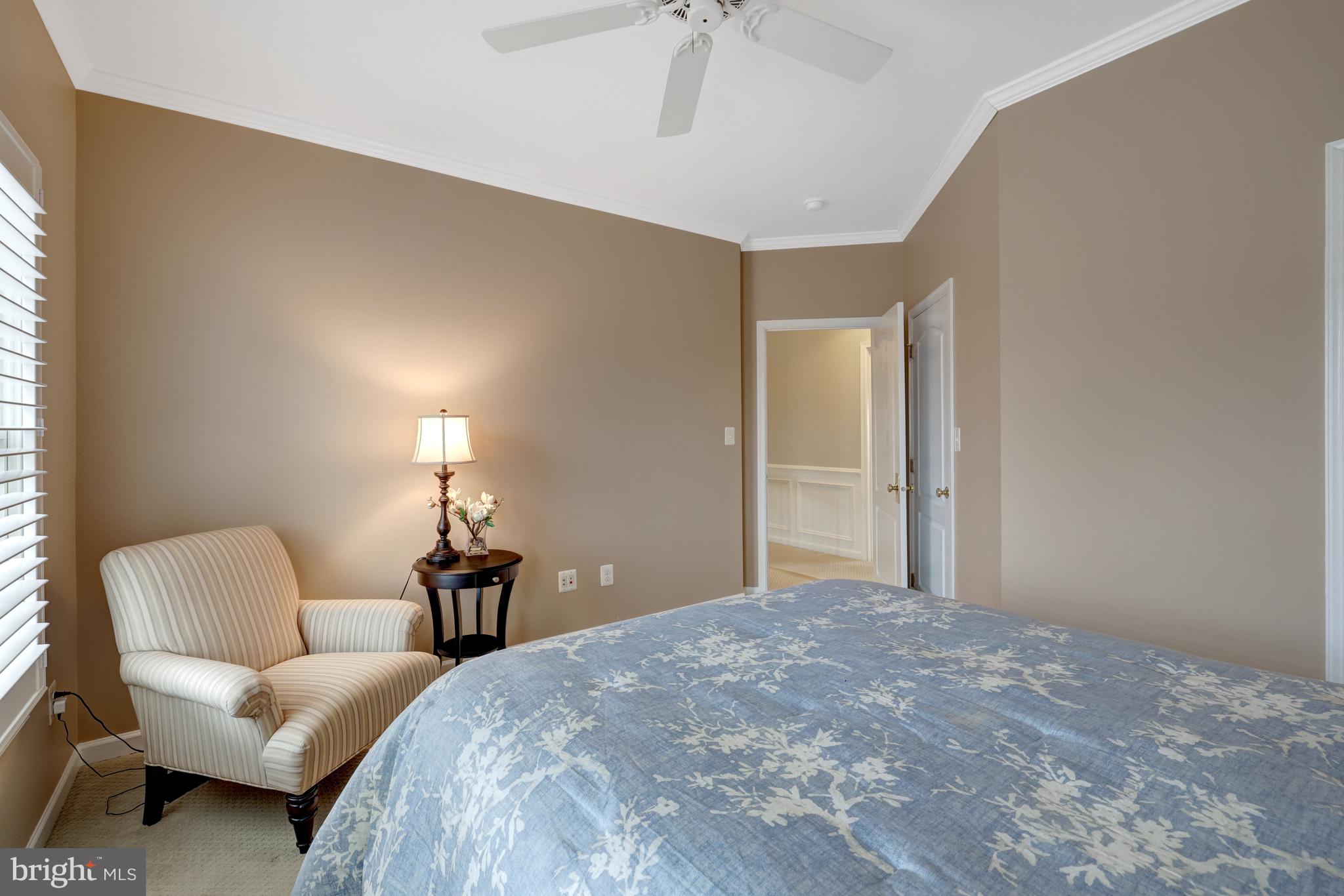 LOUDOUN VALLEY ESTATES - Residential