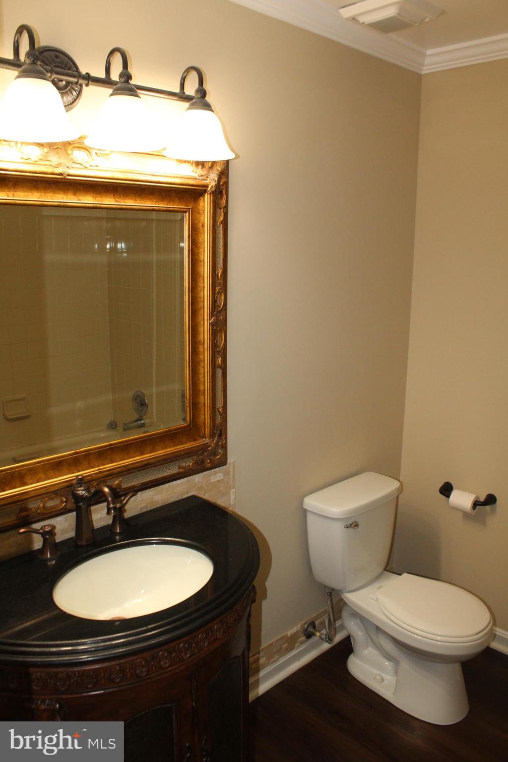 MEADOWBROOK - Residential Lease