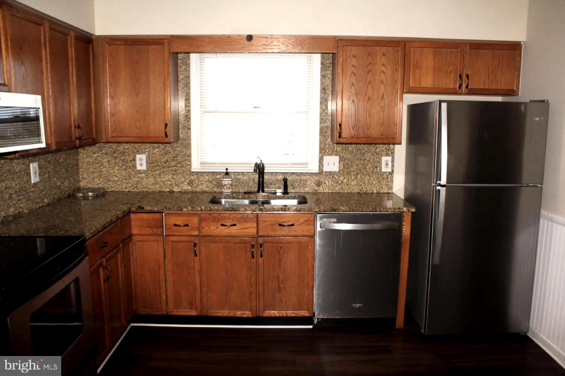 MEADOWBROOK - Residential Lease