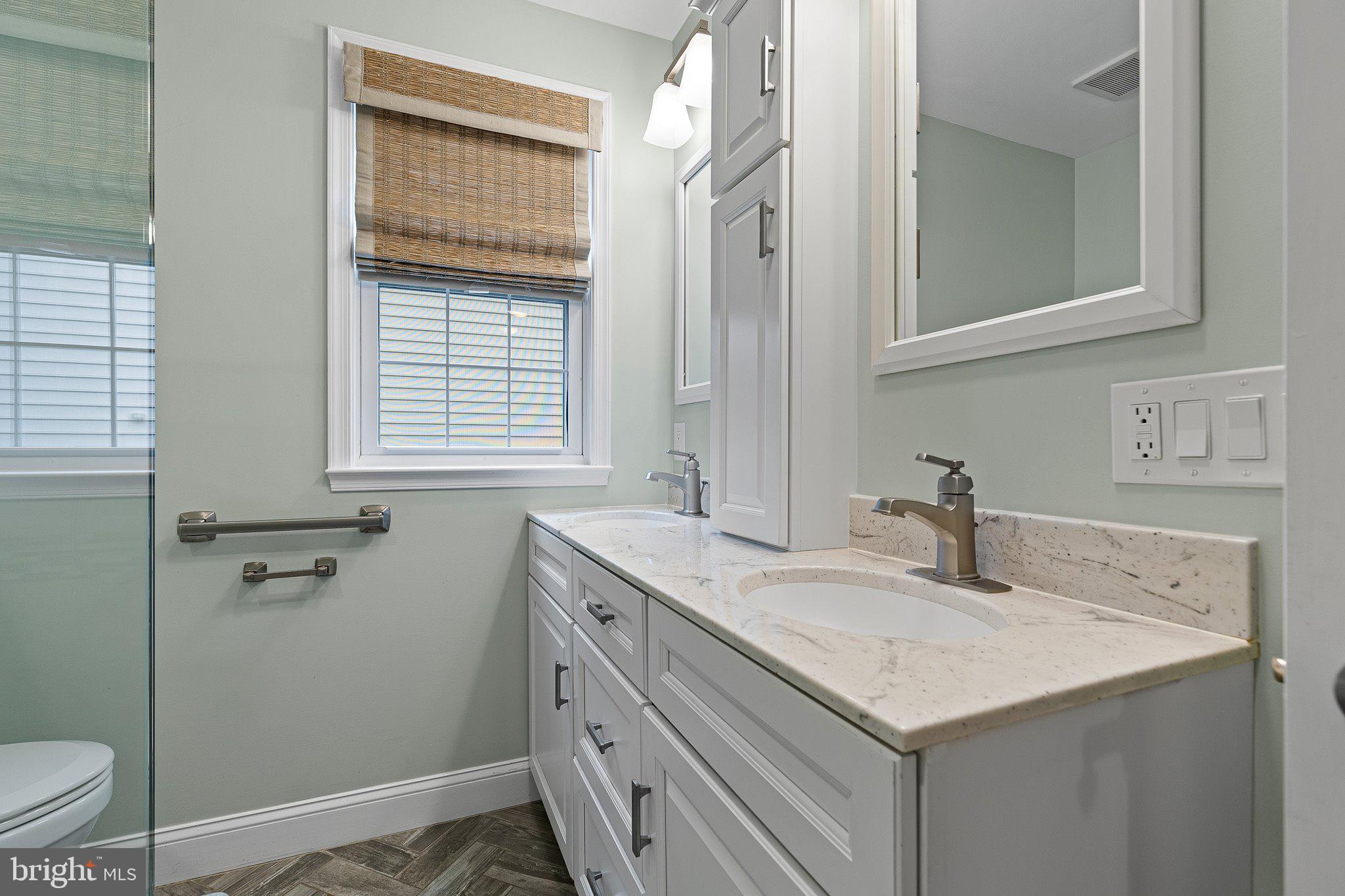 BELLEVUE - Residential
