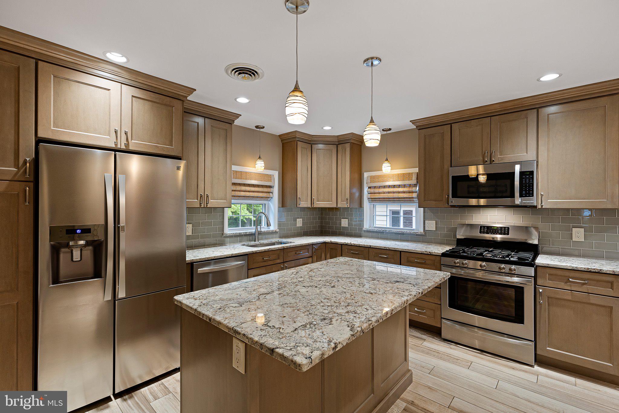 BELLEVUE - Residential