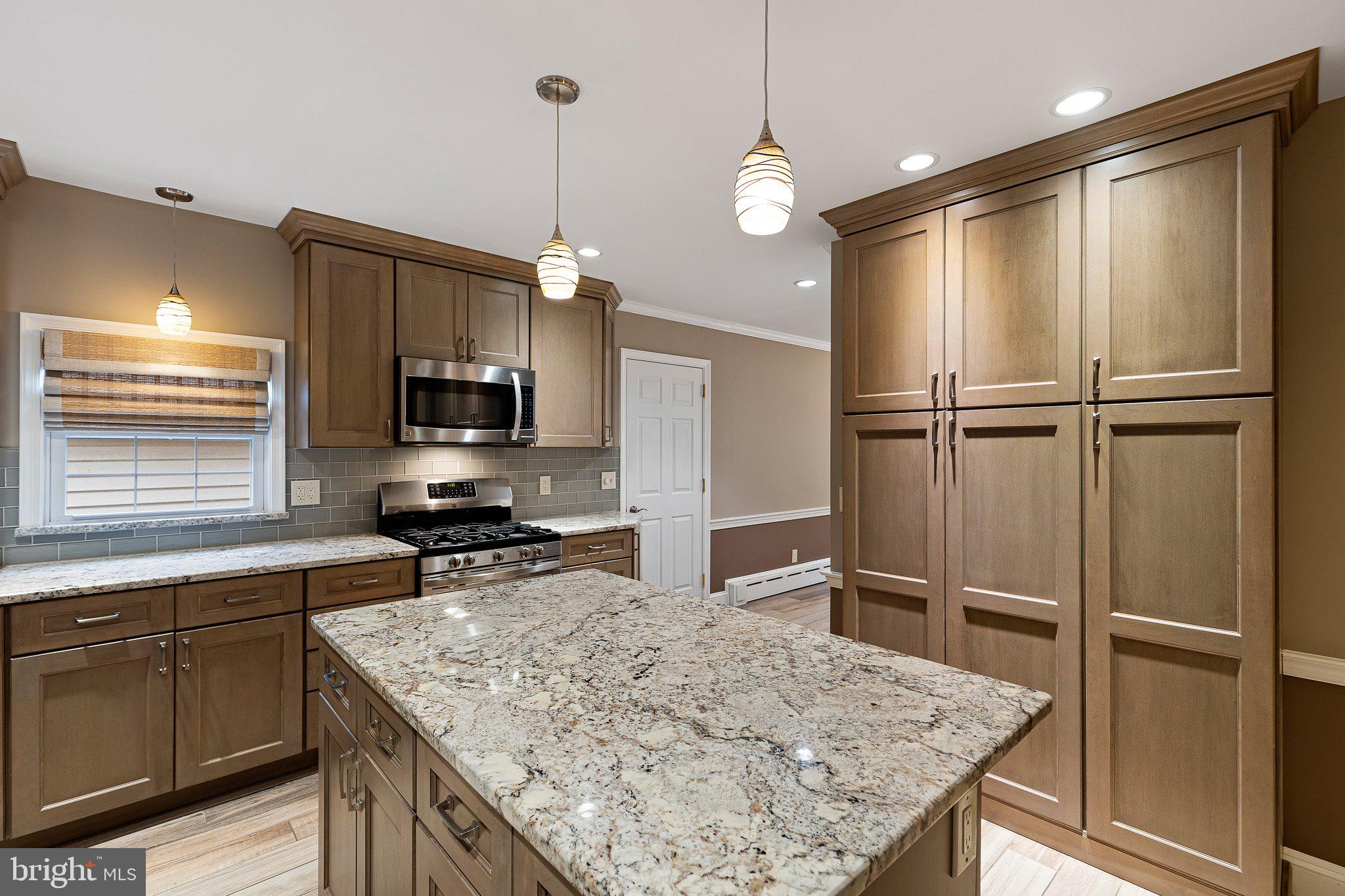 BELLEVUE - Residential