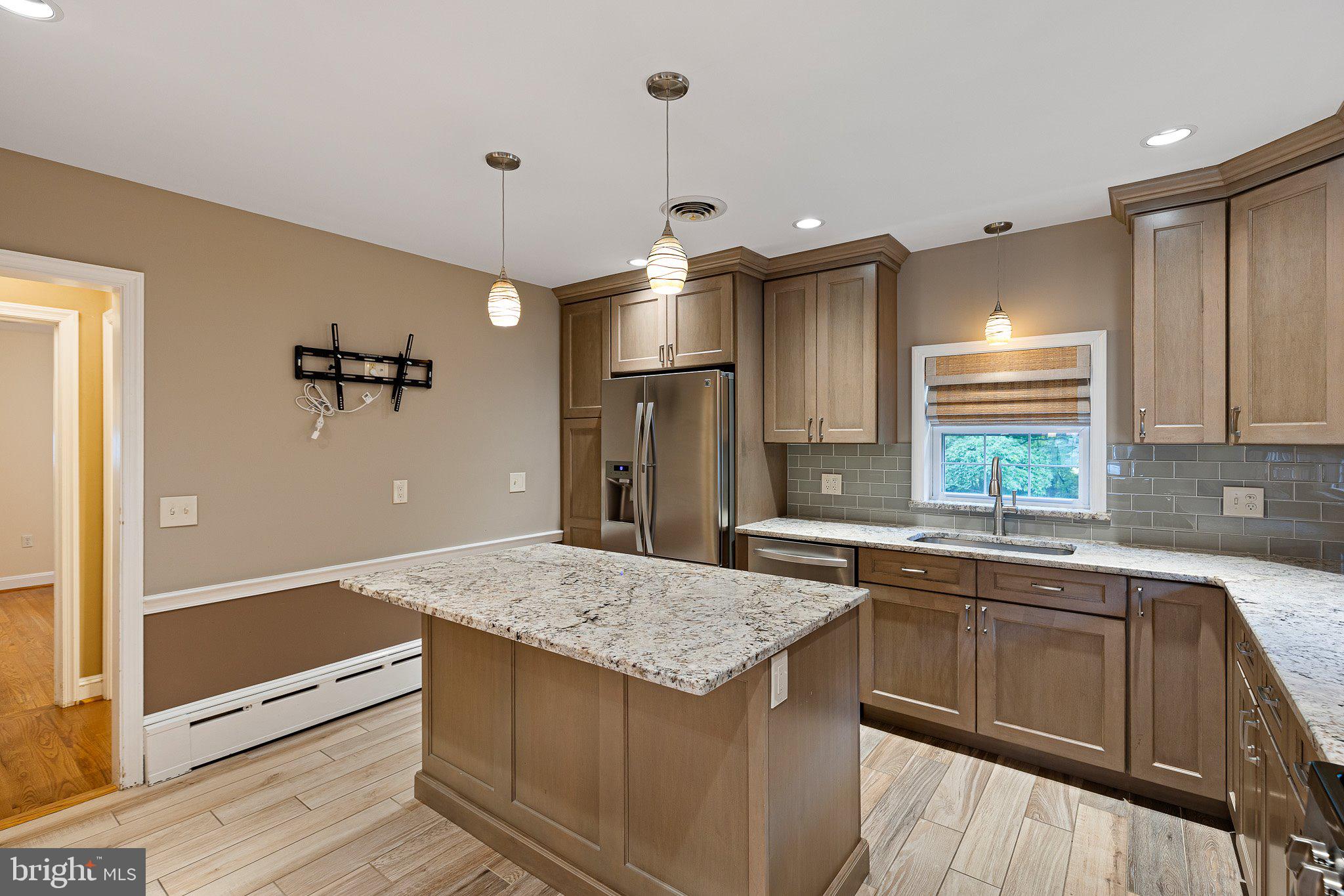 BELLEVUE - Residential