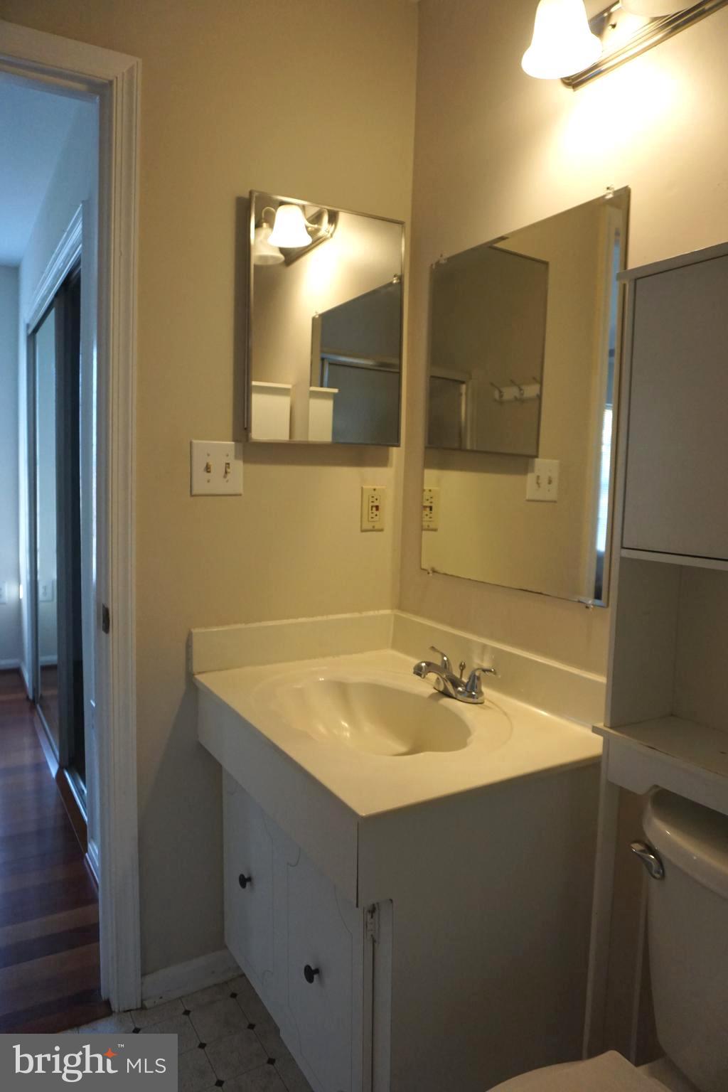FRANKLIN FARM - Residential Lease