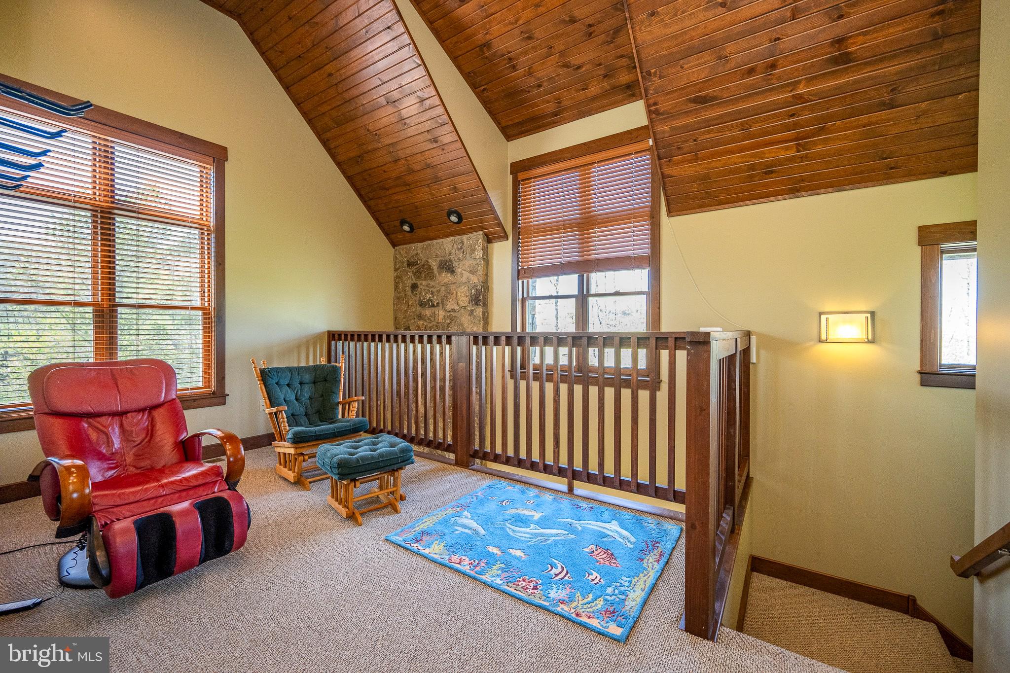 OVERLOOK CABINS - Residential