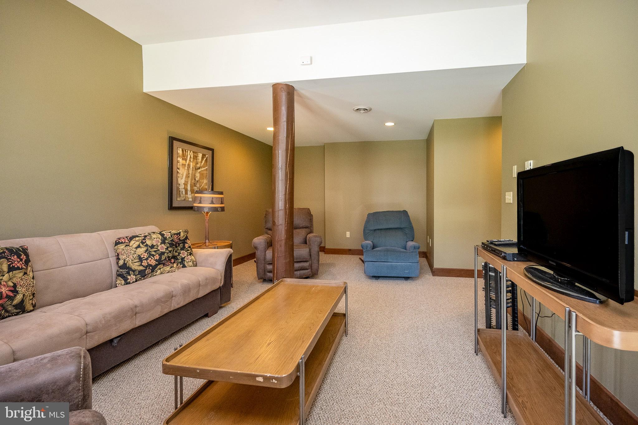 OVERLOOK CABINS - Residential