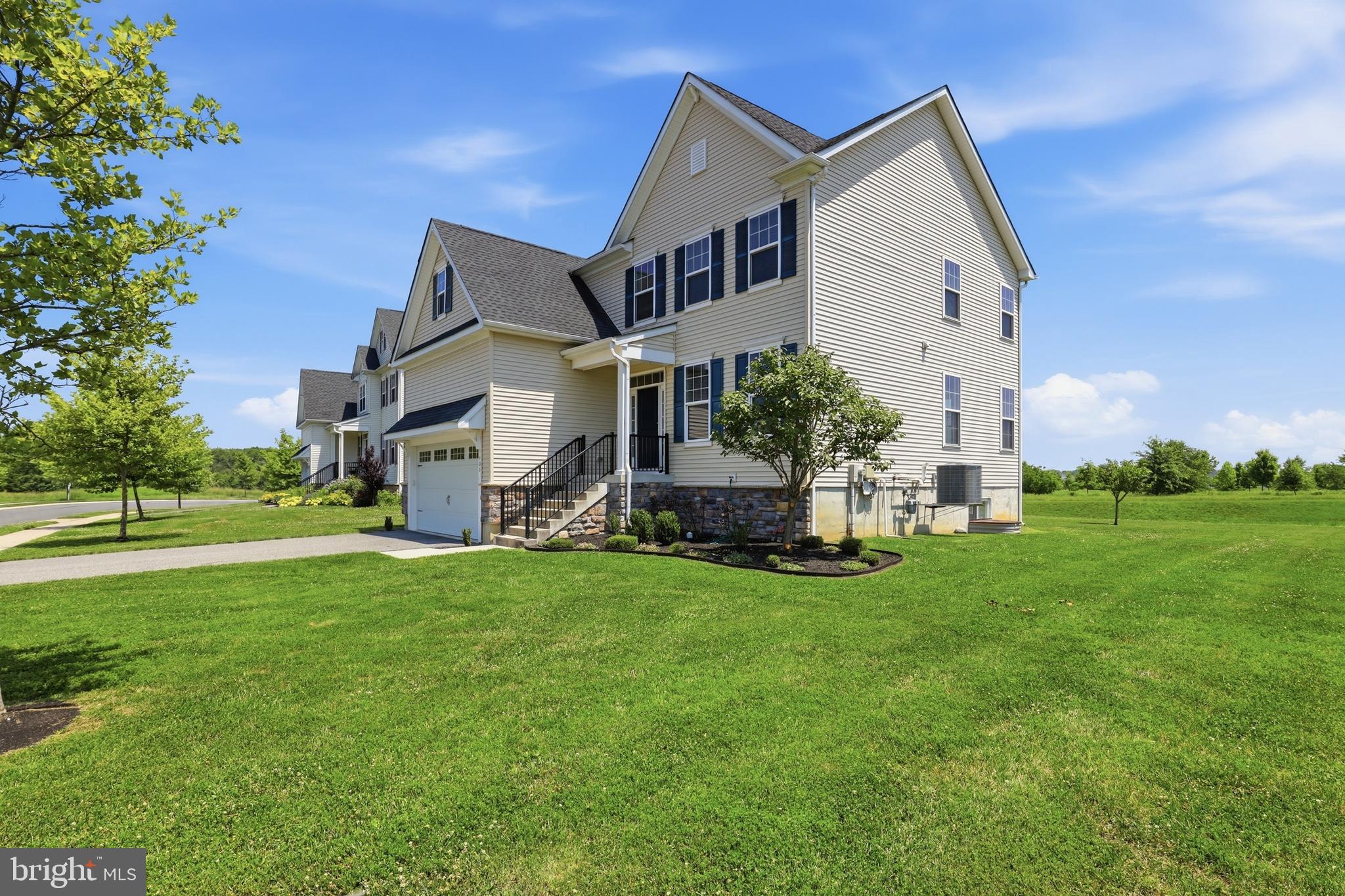 COLONY AT SUMMIT BRIDGE WEST - Residential