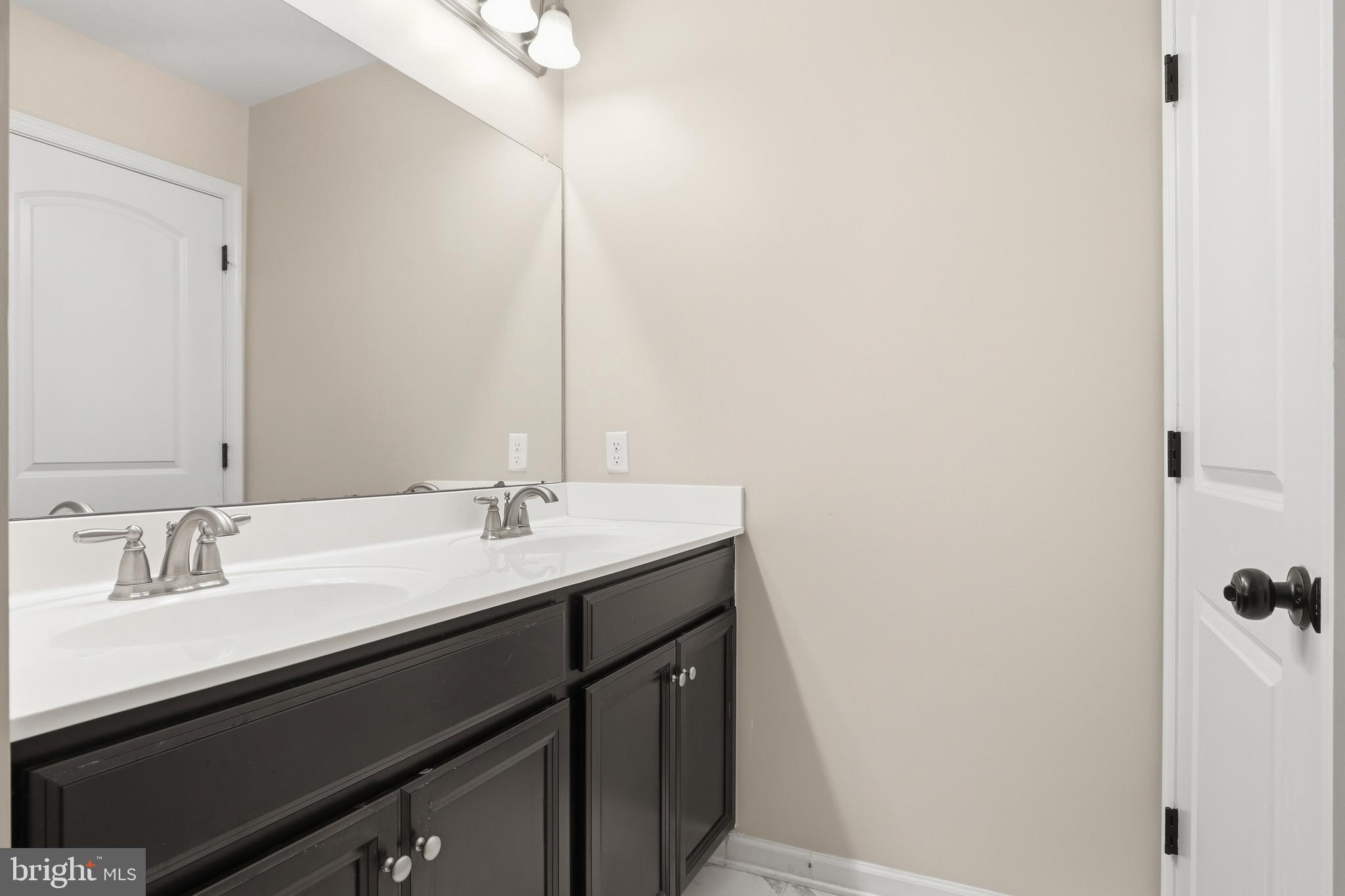 COLONY AT SUMMIT BRIDGE WEST - Residential