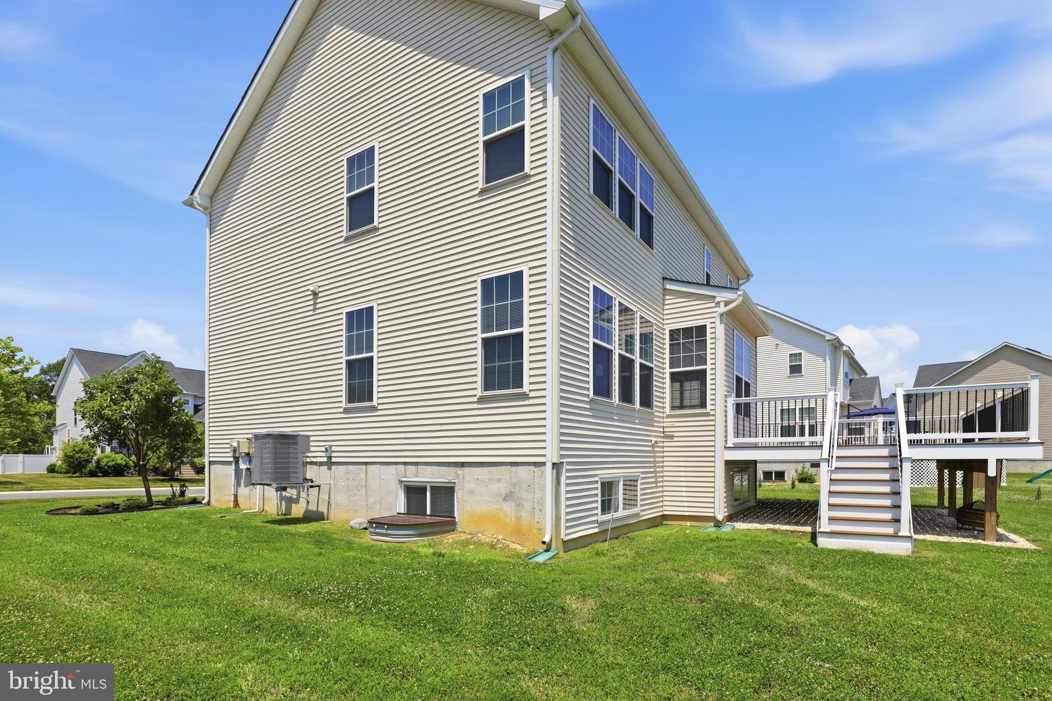 COLONY AT SUMMIT BRIDGE WEST - Residential