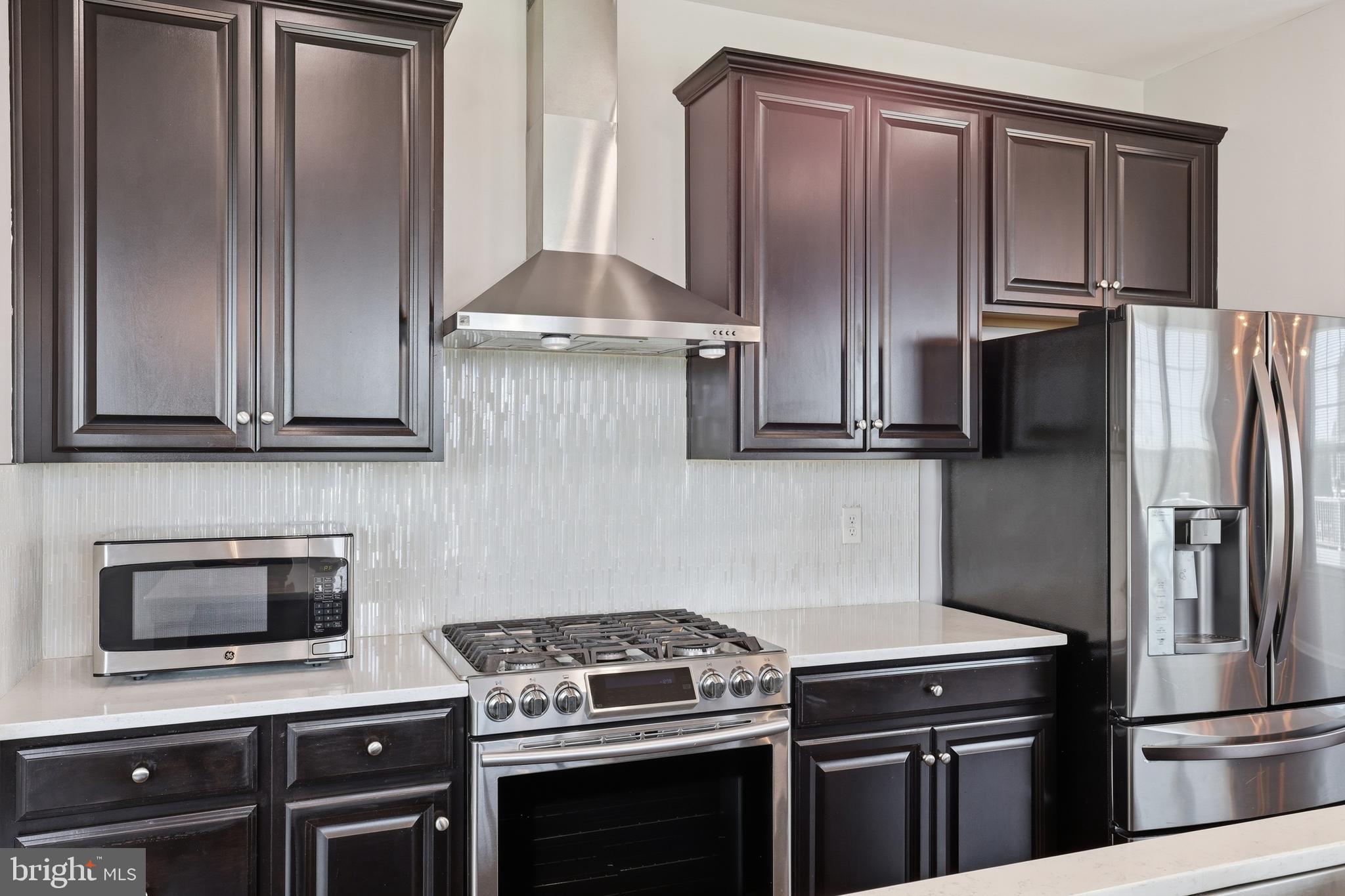 COLONY AT SUMMIT BRIDGE WEST - Residential