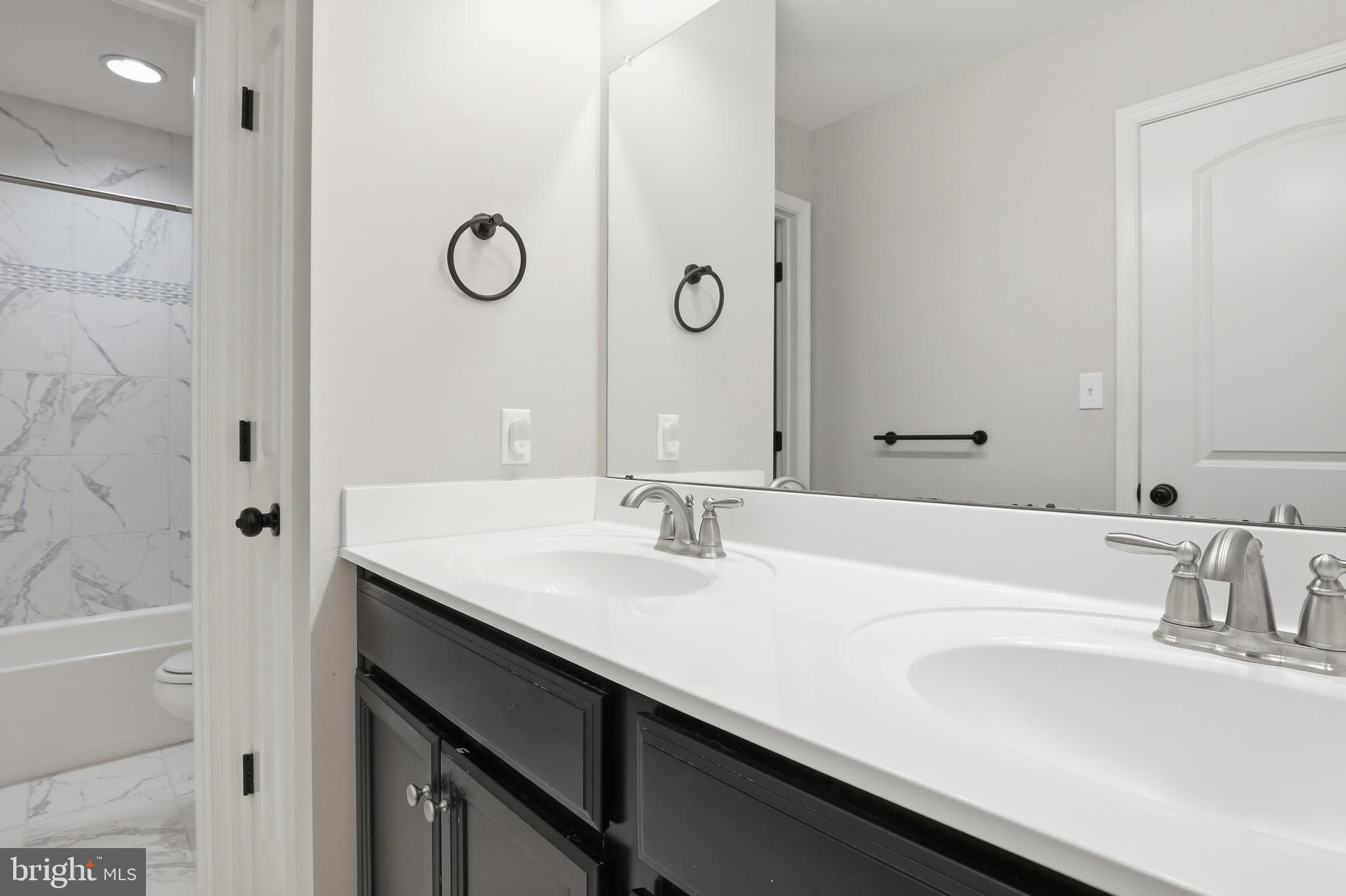 COLONY AT SUMMIT BRIDGE WEST - Residential