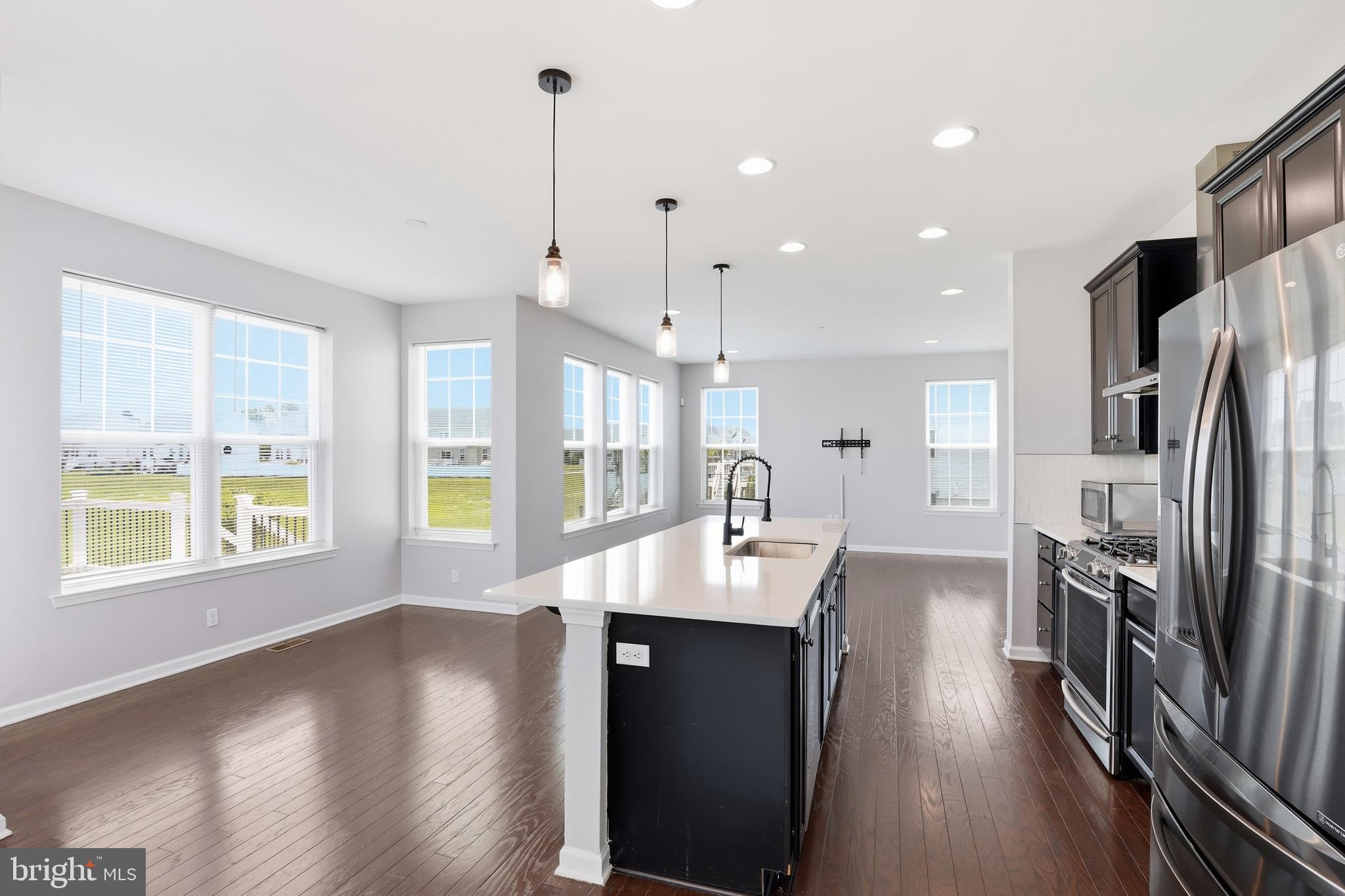 COLONY AT SUMMIT BRIDGE WEST - Residential