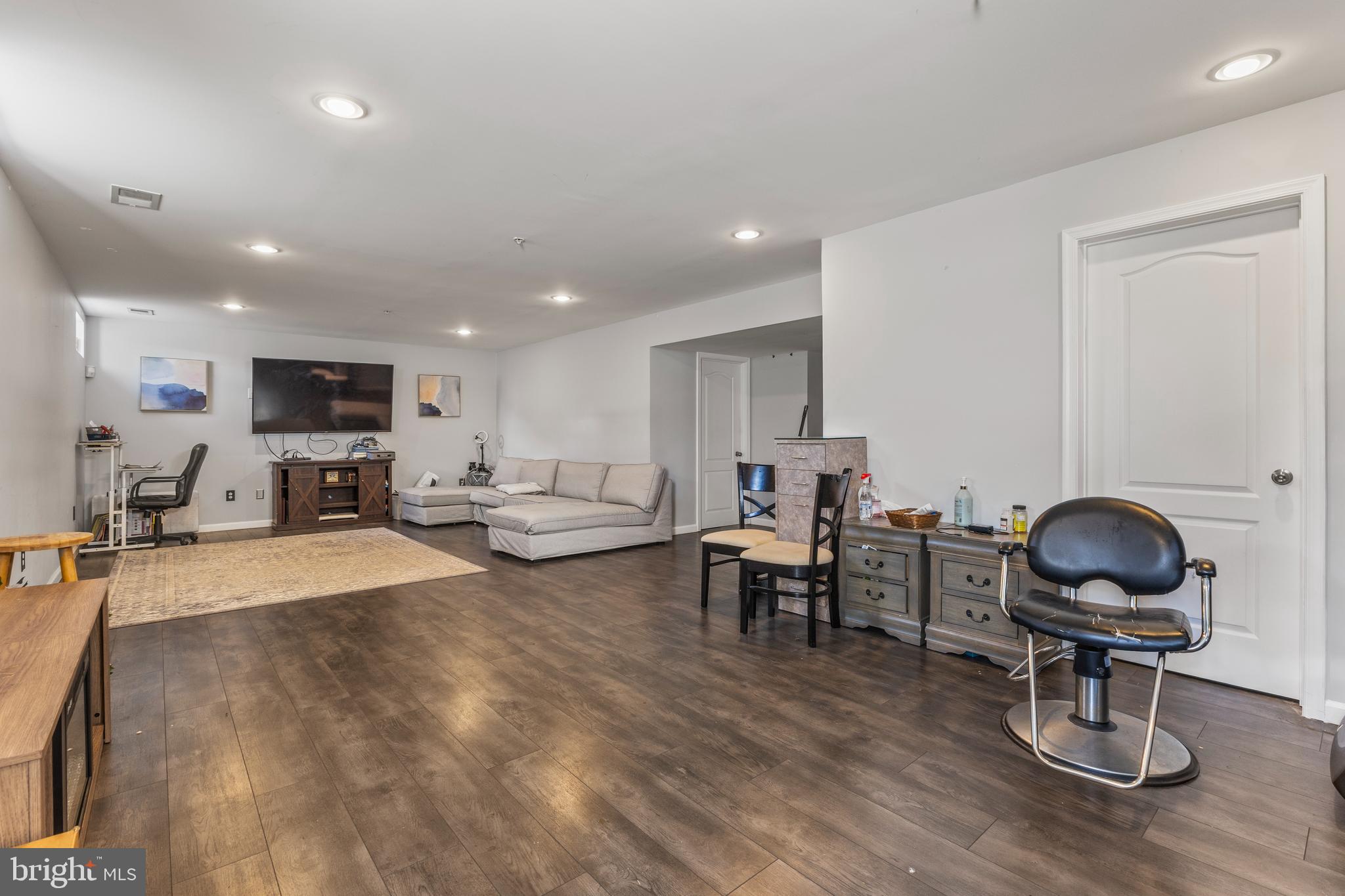 GLENEAGLES - Residential