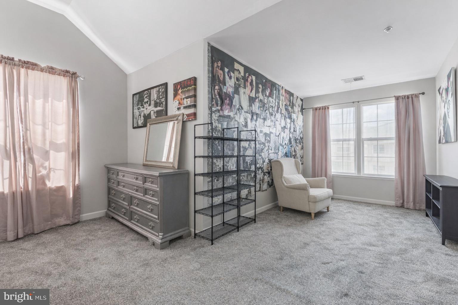 GLENEAGLES - Residential
