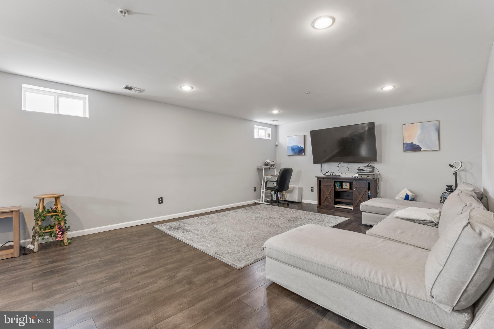 GLENEAGLES - Residential