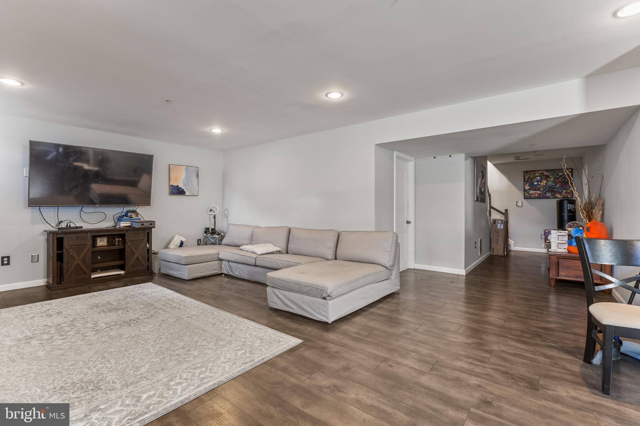 GLENEAGLES - Residential