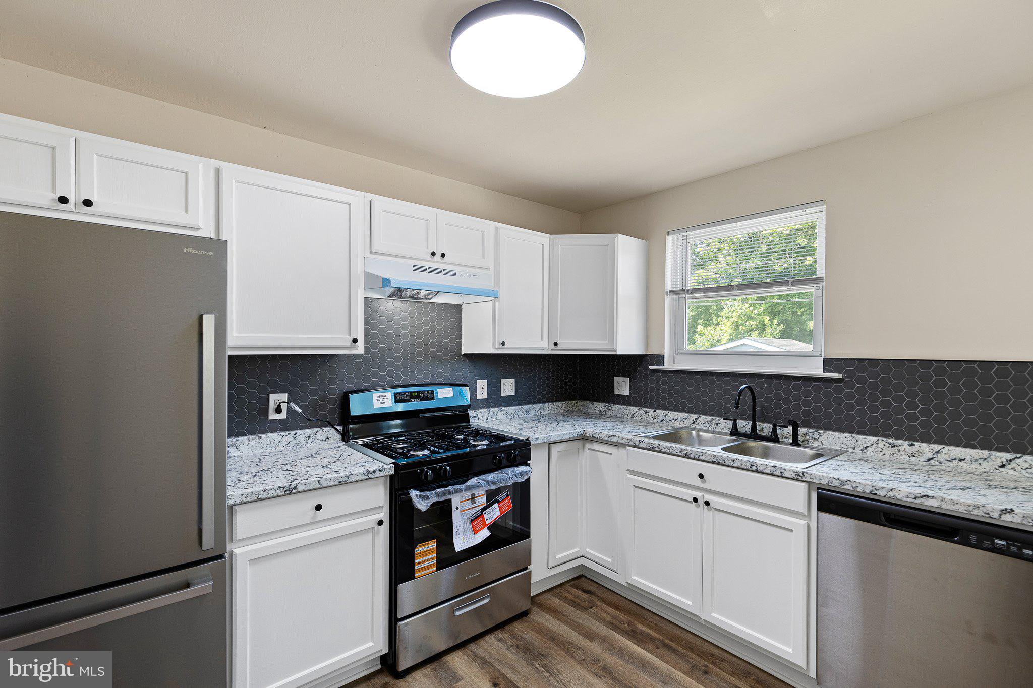 IVY RIDGE - Residential