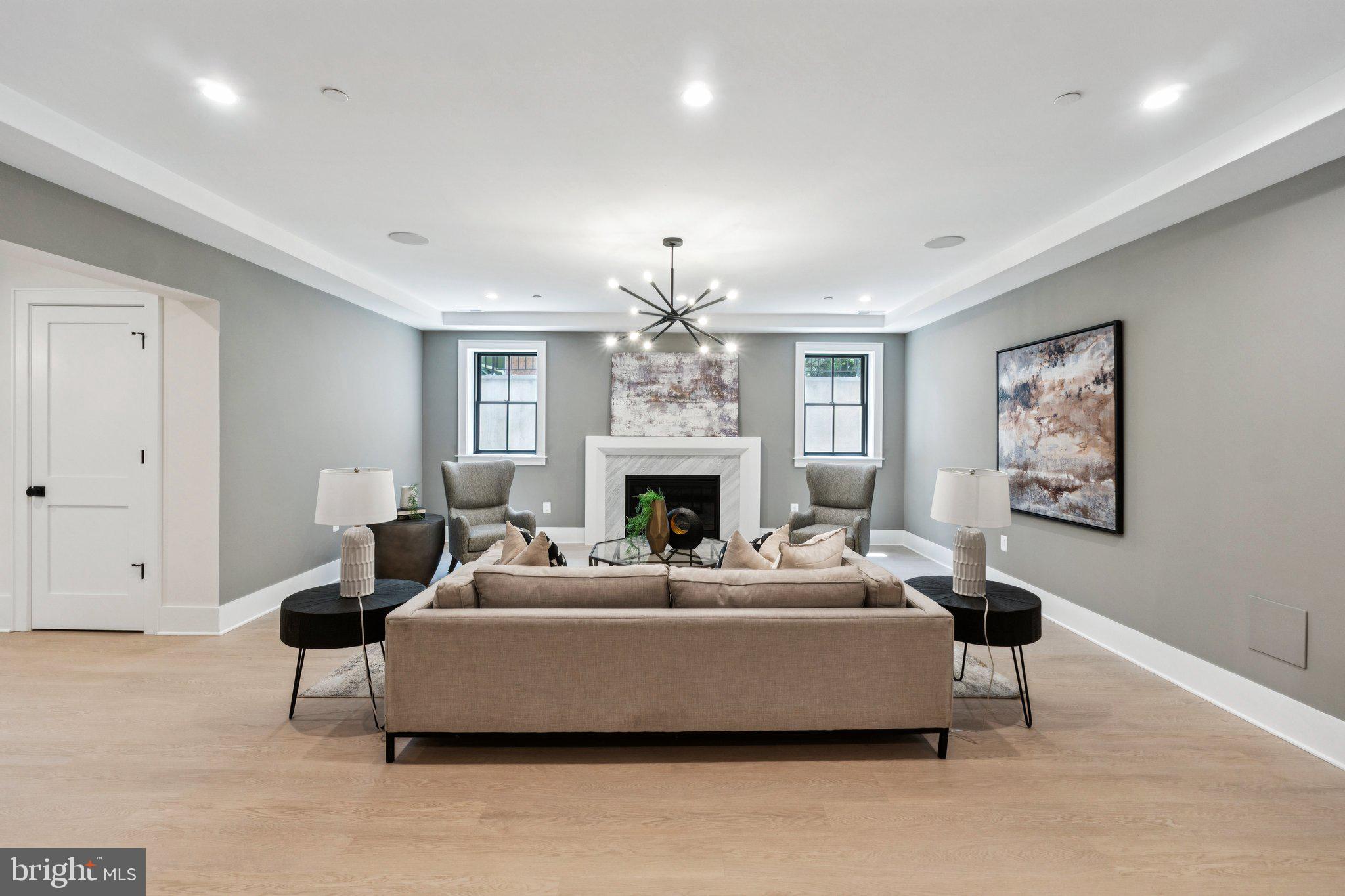 CHARRED OAK ESTATES - Residential