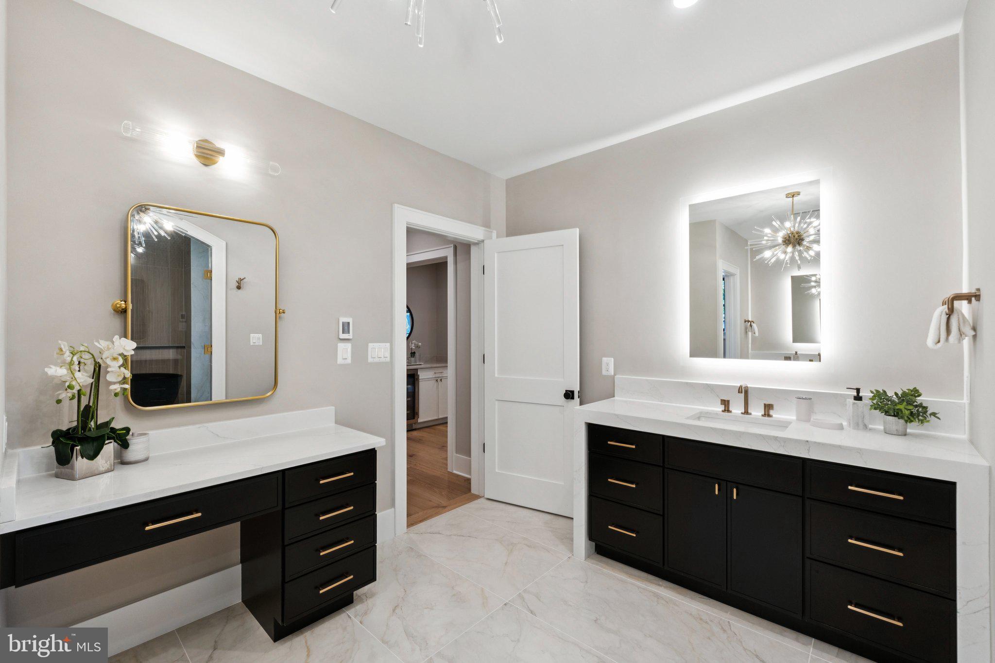 CHARRED OAK ESTATES - Residential