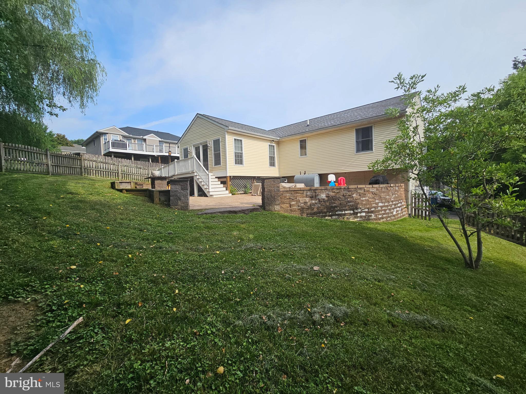 SUMMER HILL - Residential