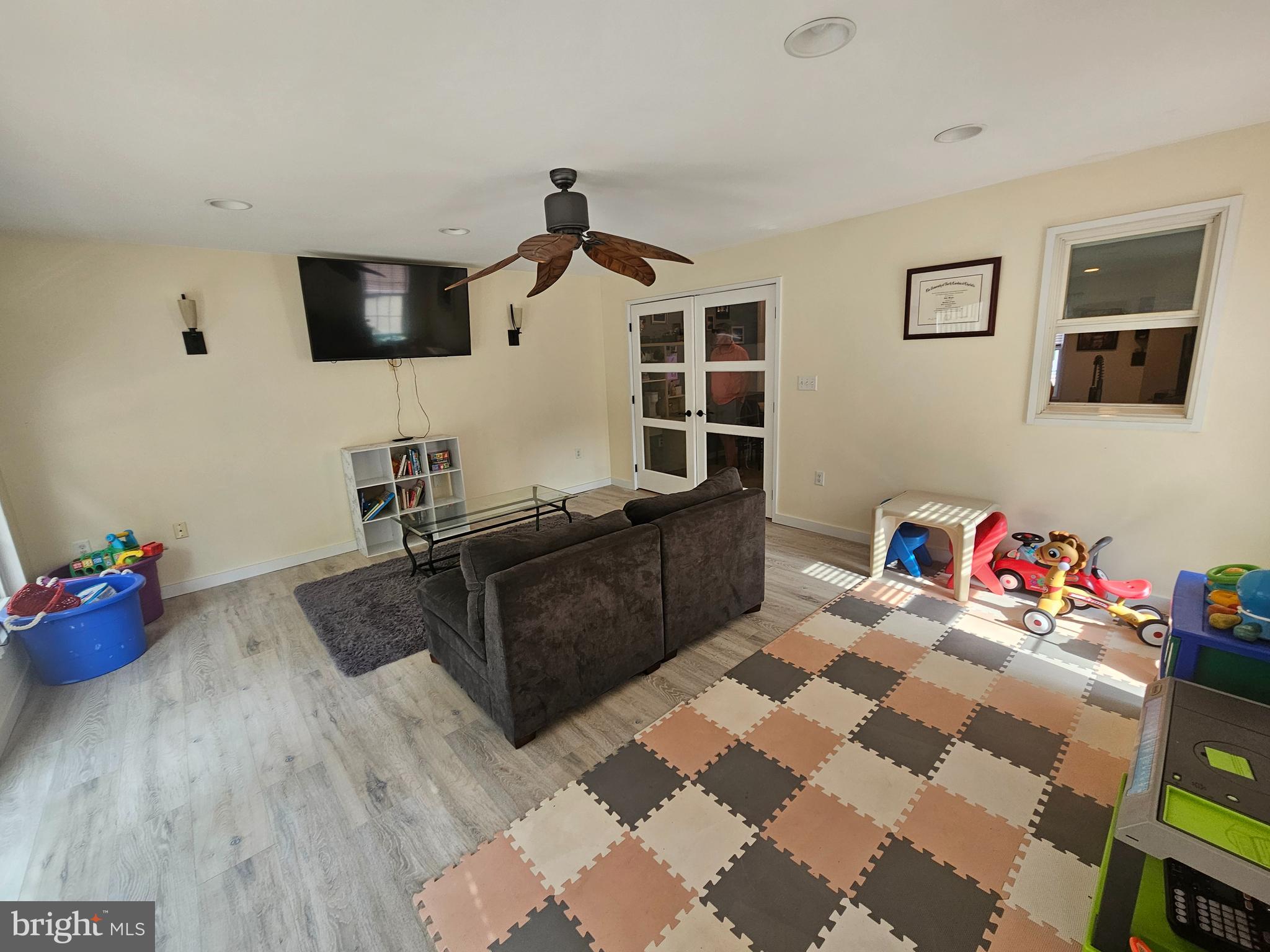 SUMMER HILL - Residential