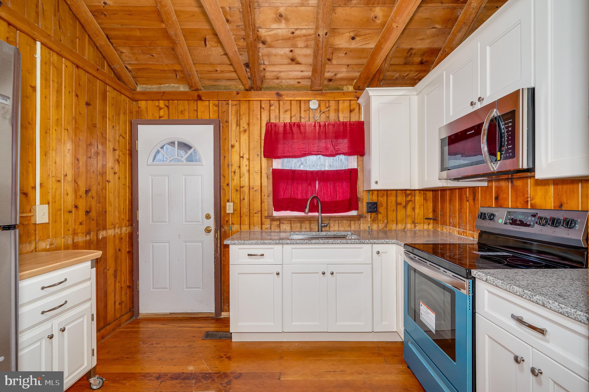 SHANNONDALE - Residential