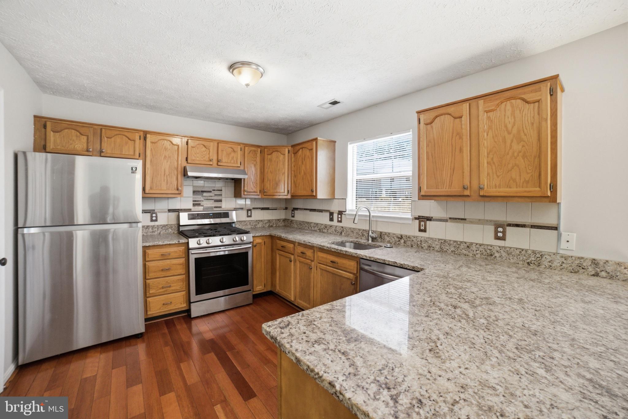 POTOMAC HILLS - Residential
