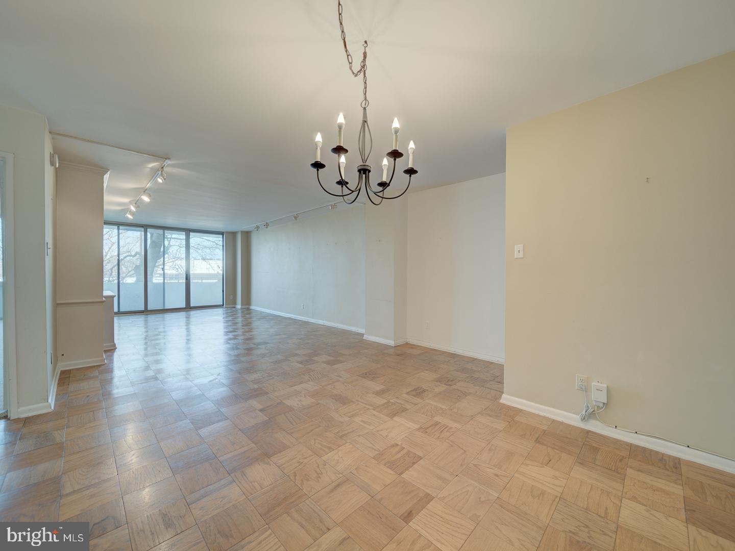 THE KENWOOD - Residential