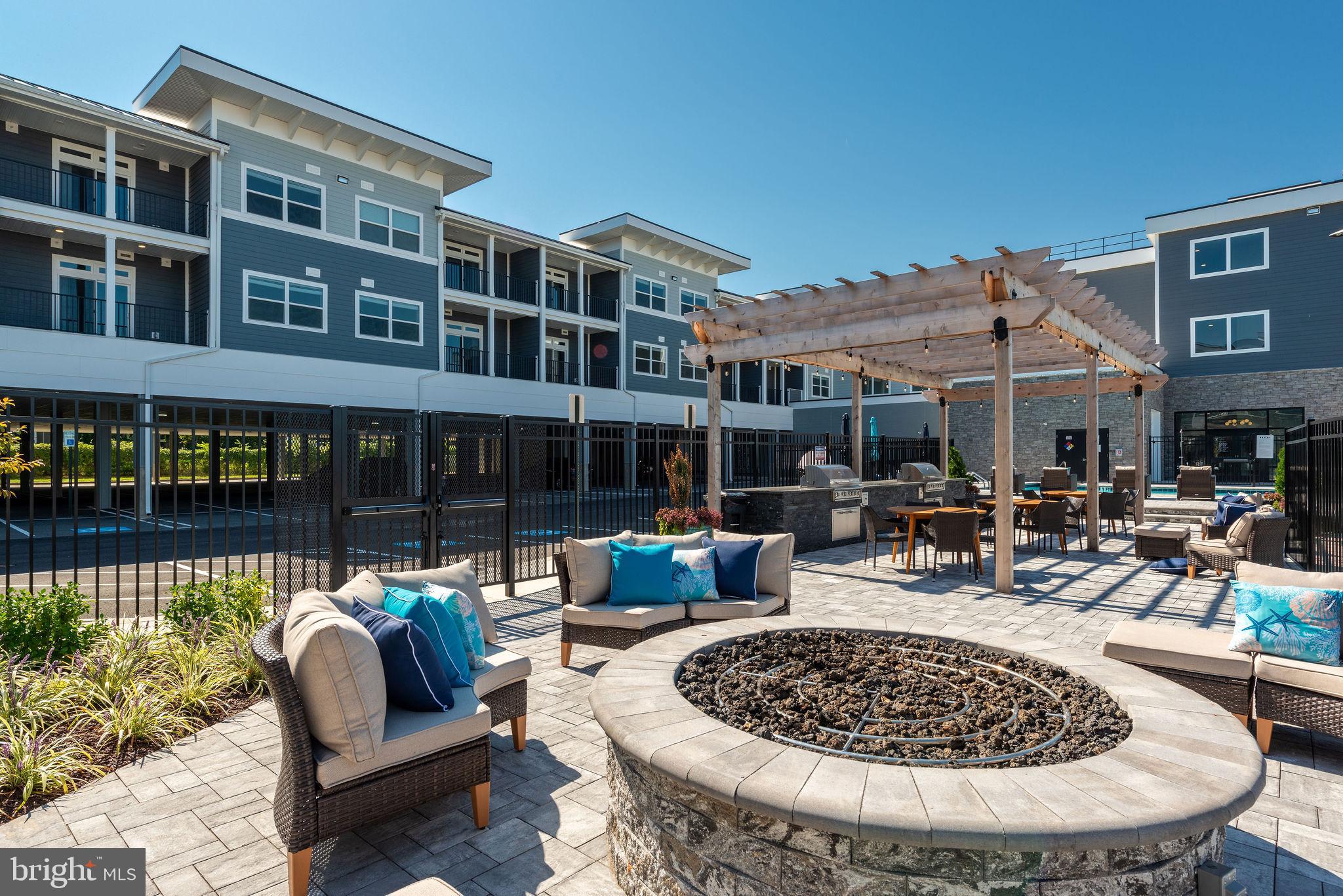 FLATS AT COASTAL STATION - Residential