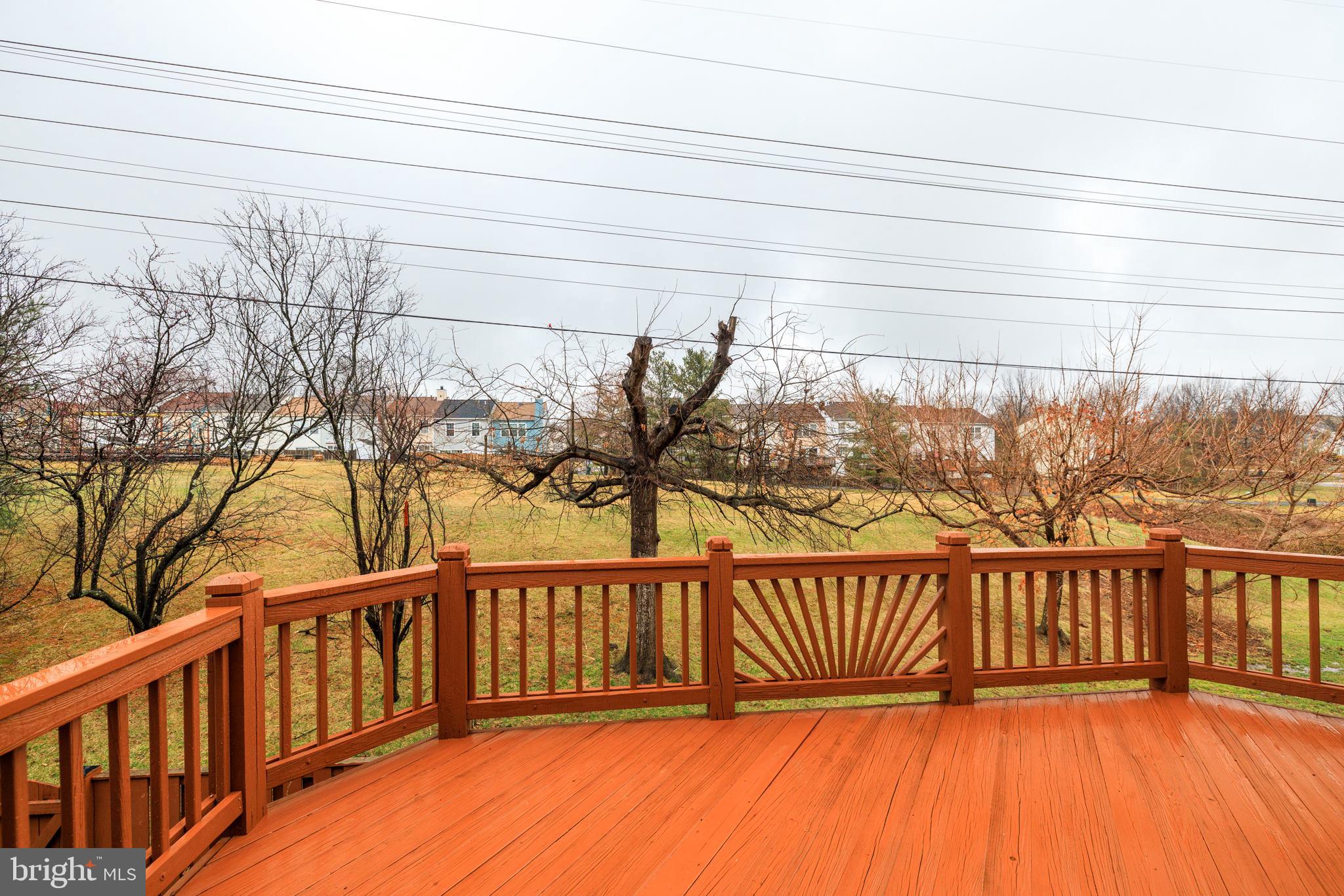 LANDSDOWNE - Residential Lease
