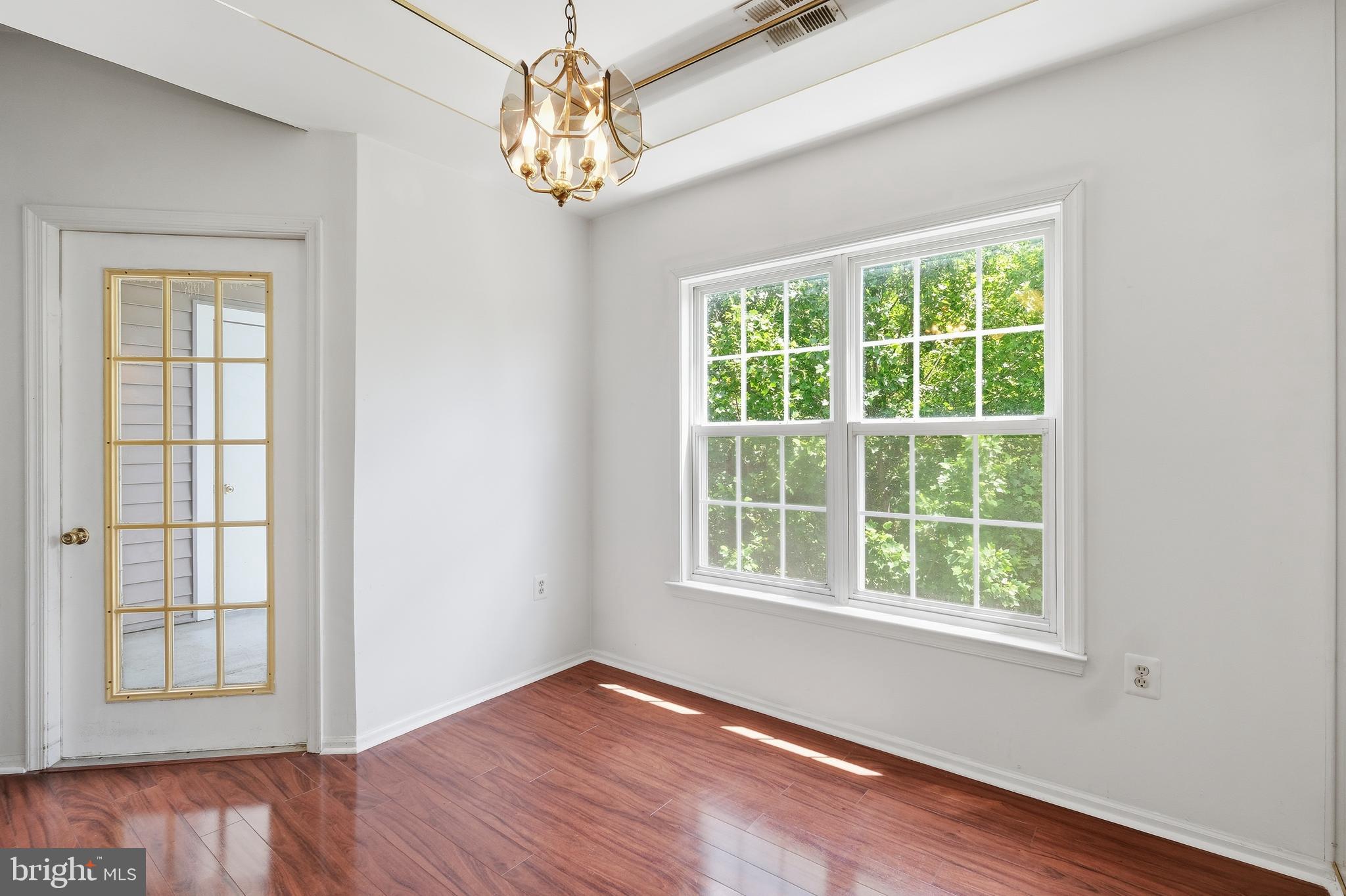 OWINGS MILLS - Residential