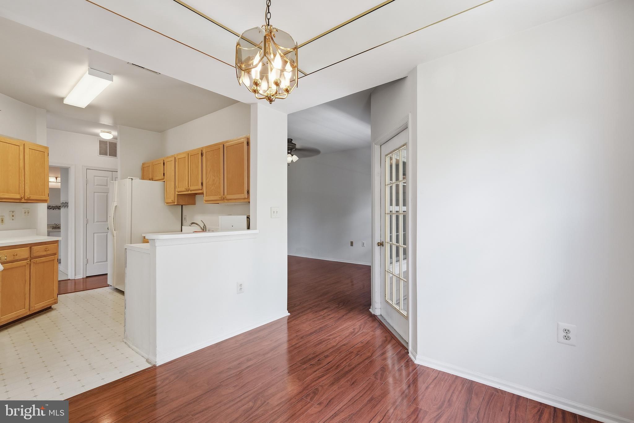 OWINGS MILLS - Residential
