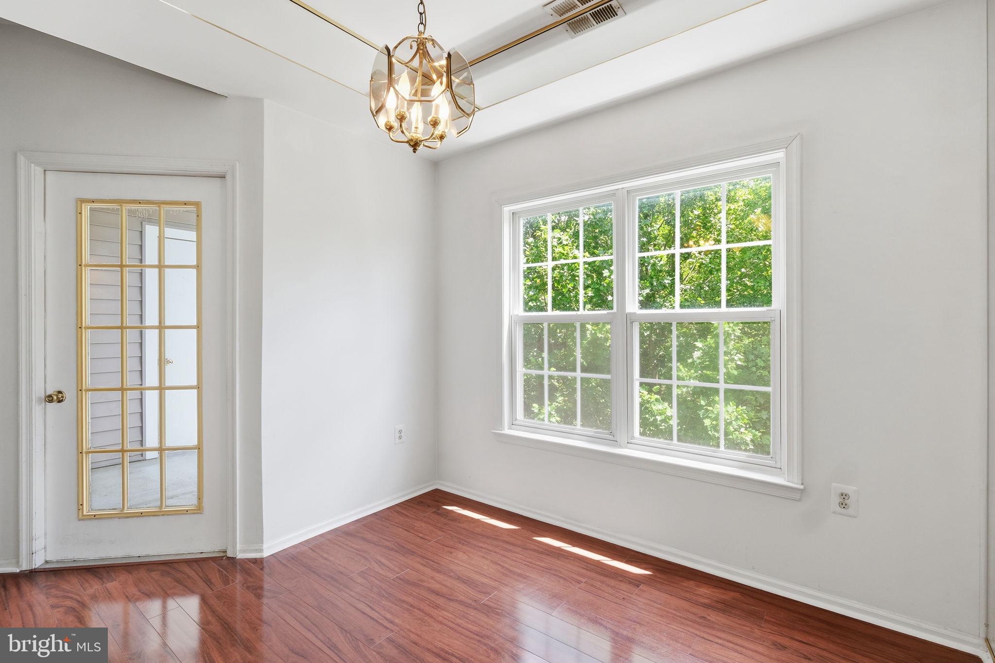 OWINGS MILLS - Residential
