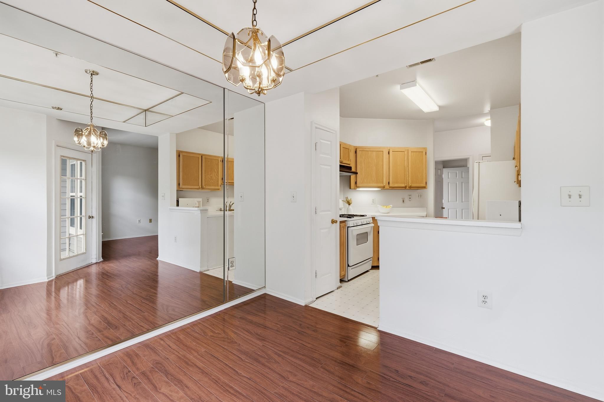 OWINGS MILLS - Residential