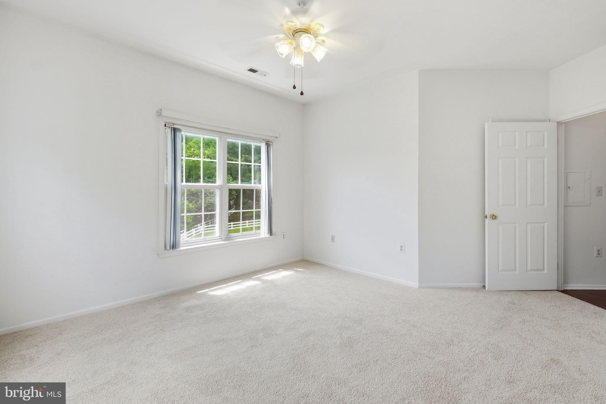 OWINGS MILLS - Residential
