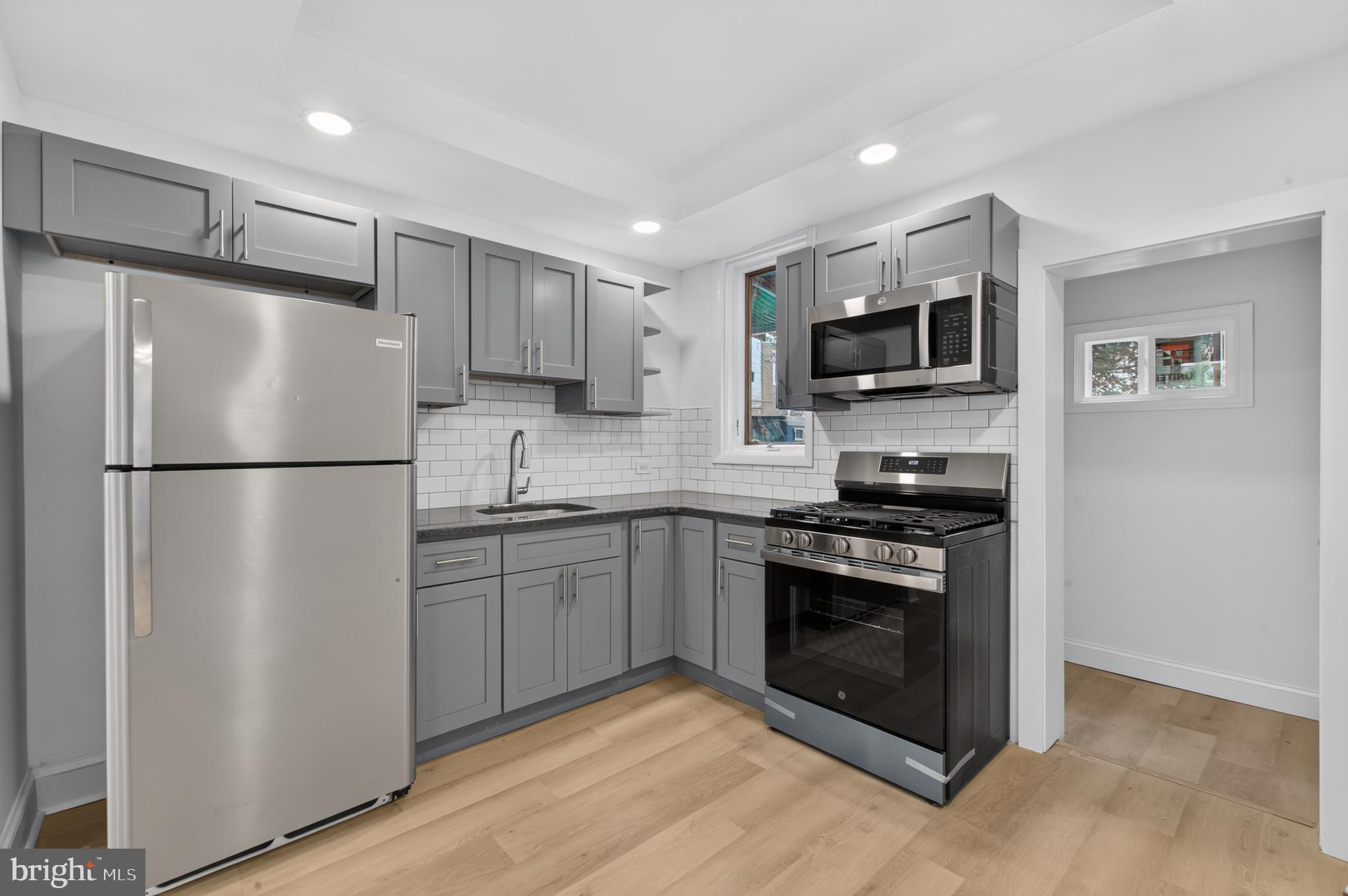 FELTONVILLE - Residential