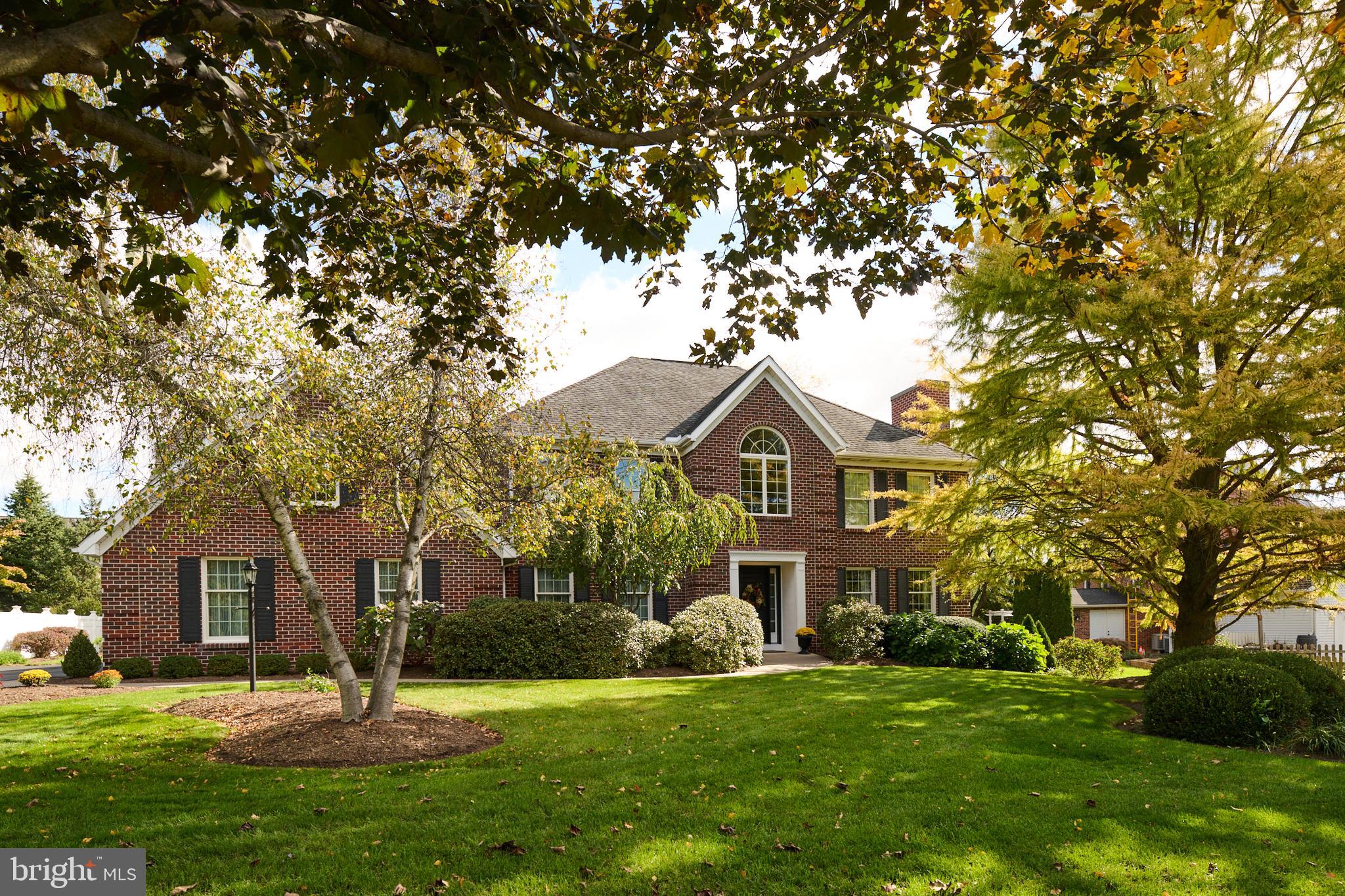 CENTRE HILLS - Residential