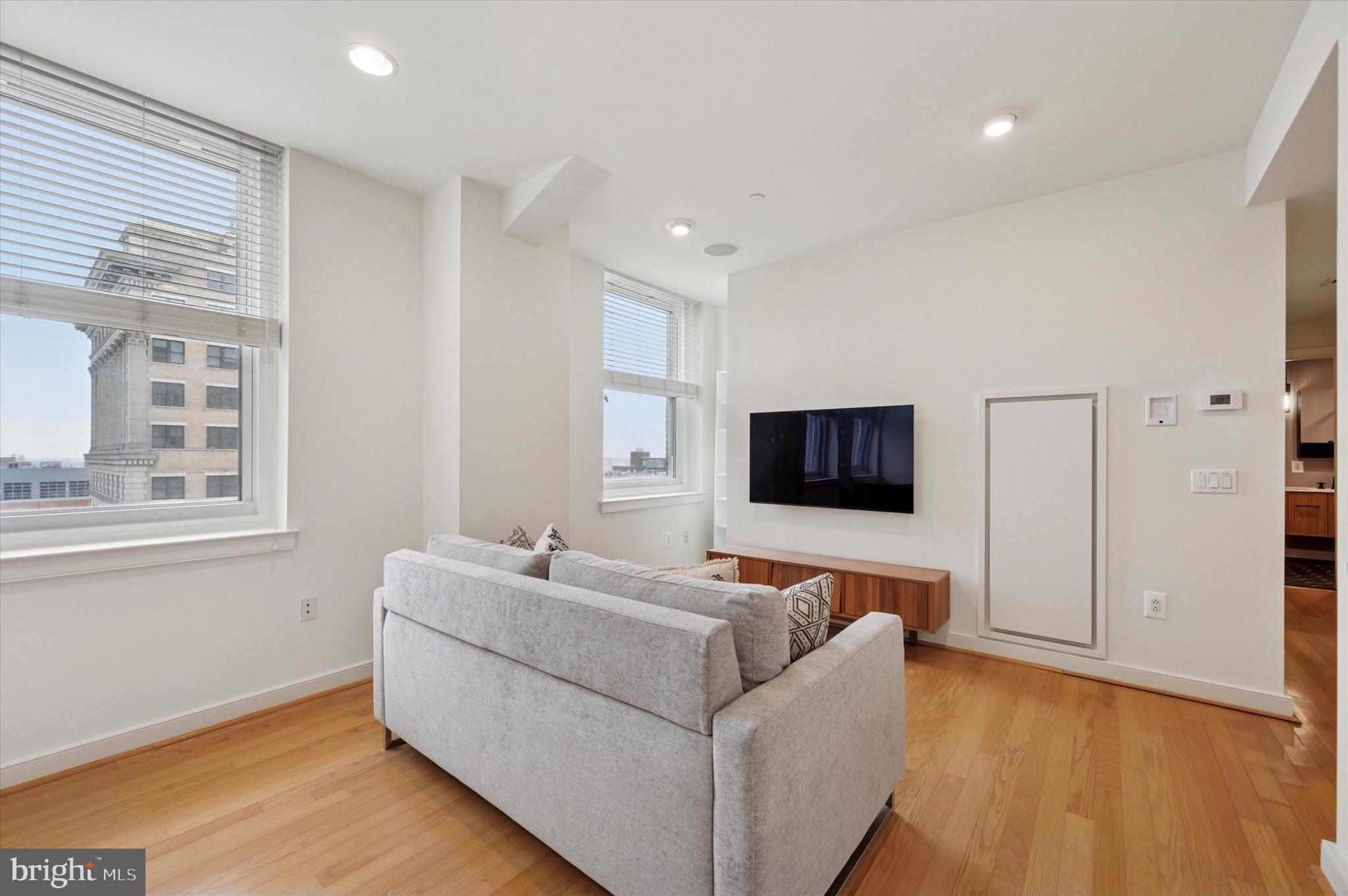 RITTENHOUSE SQUARE - Residential