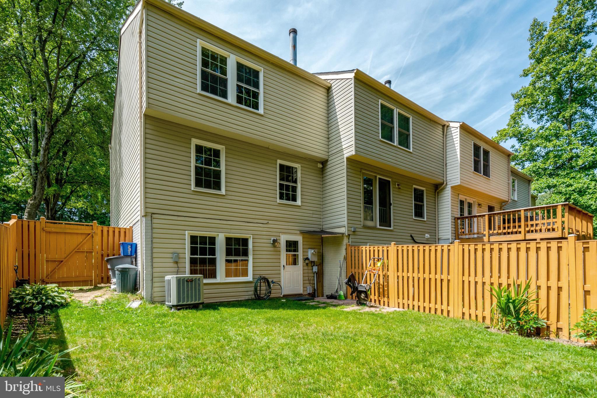 POHICK VILLAGE - Residential