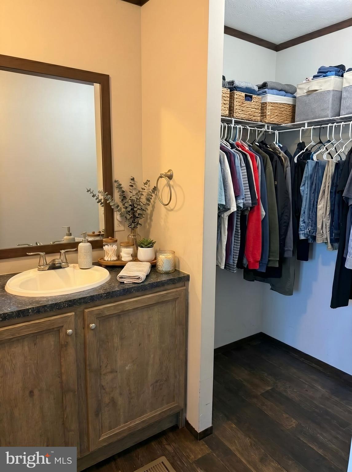 WALNUT GROVE MOBILE HOME PARK - Residential