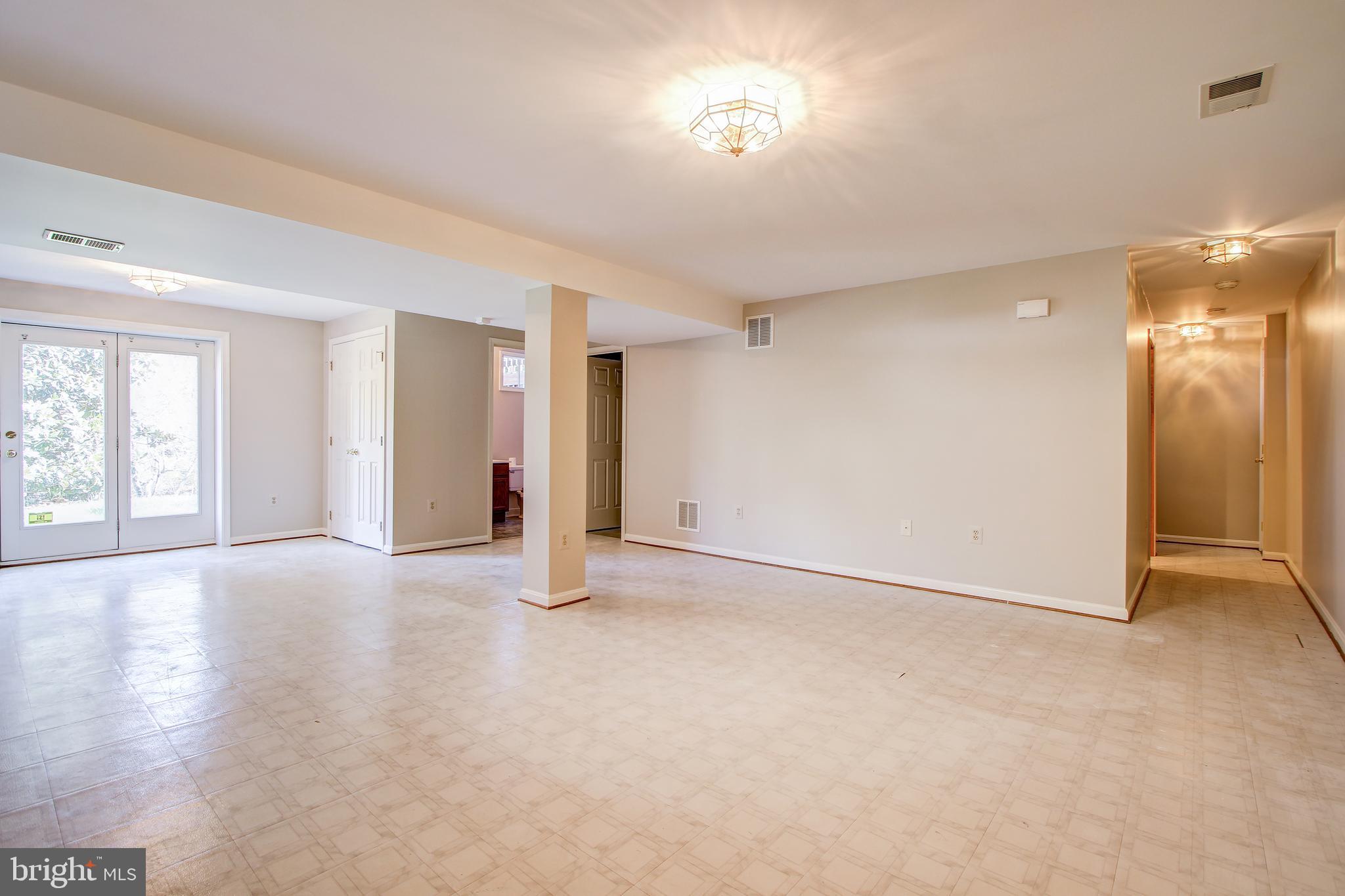 ORCHARD HILLS - Residential