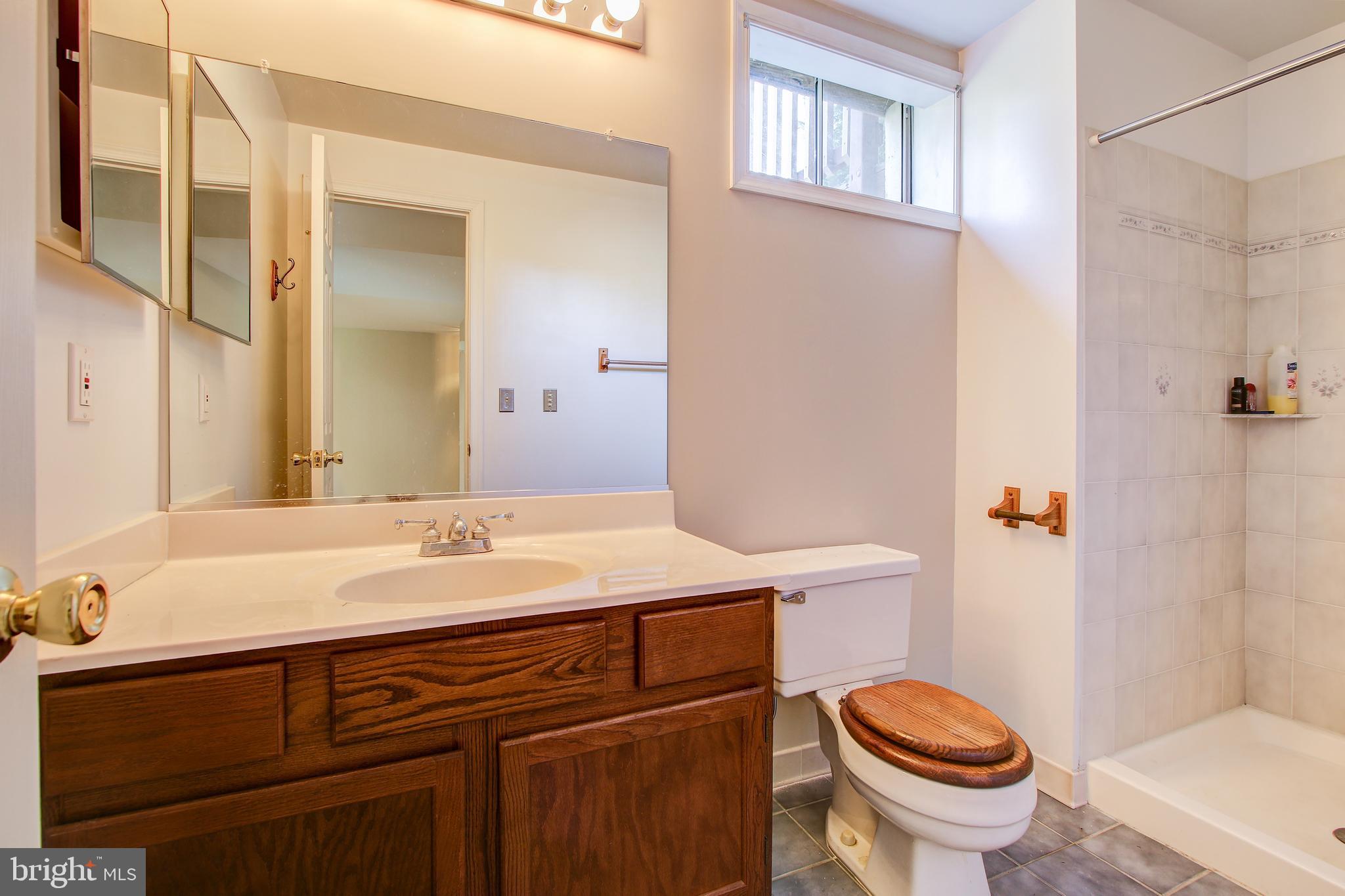 ORCHARD HILLS - Residential