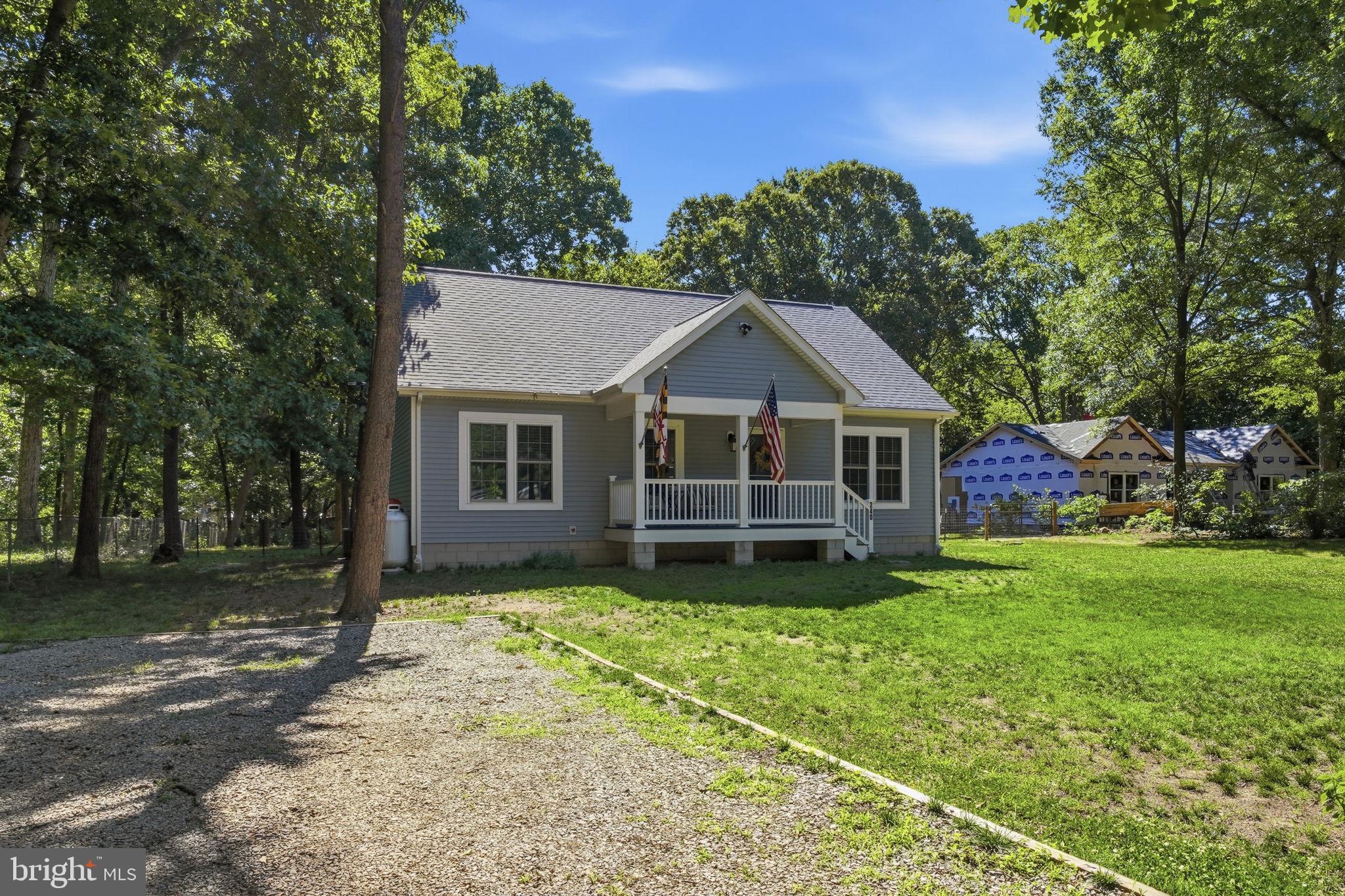DUCKS NECK - Residential