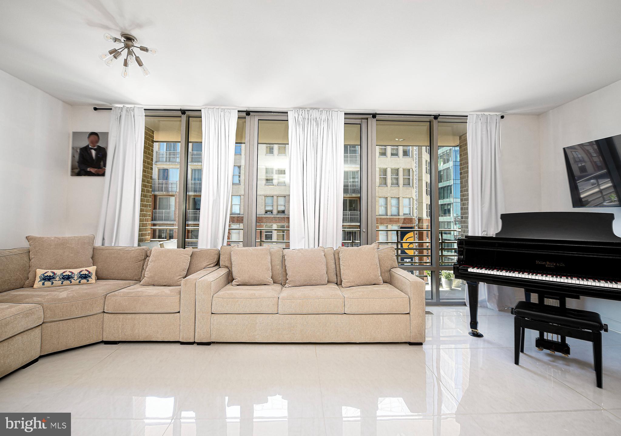 HARBOR EAST - Residential